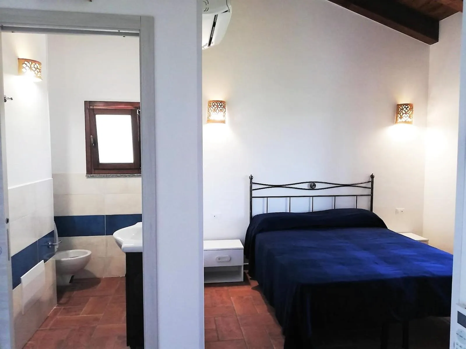 Shower in LudoMar Country Residence - Rooms & Apartments