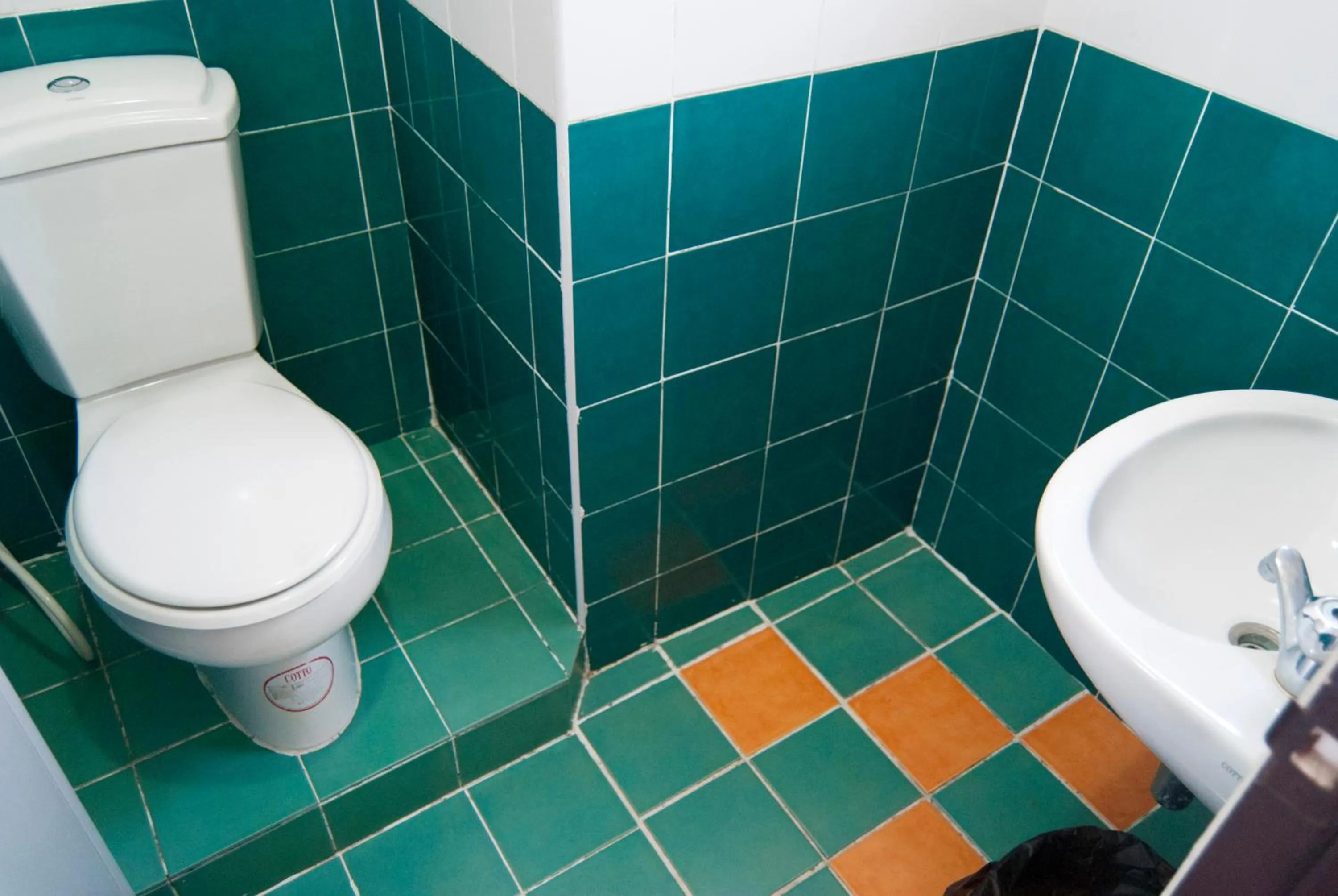 Bathroom in Erawan House