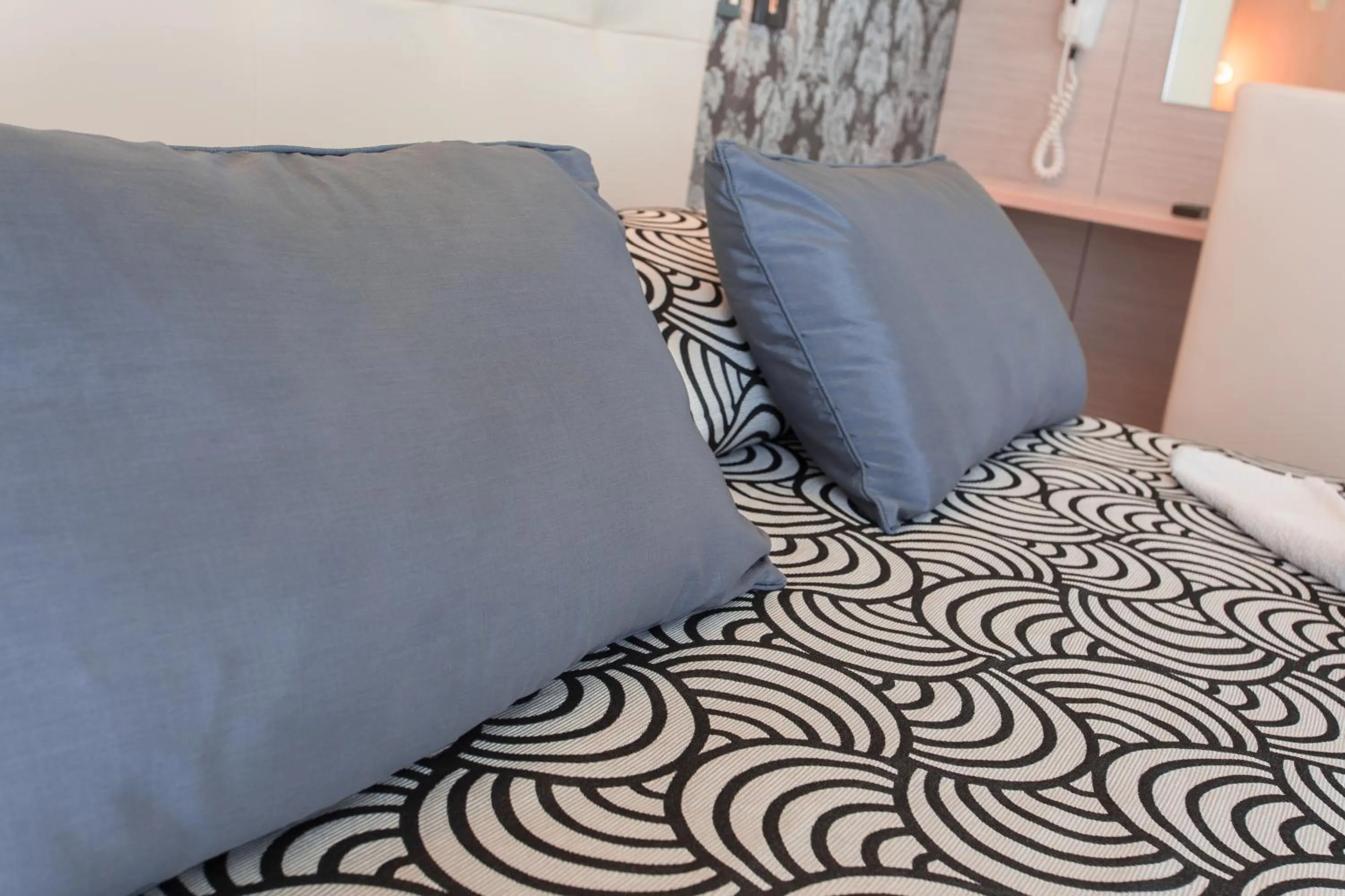 Bed in Hotel Nettuno