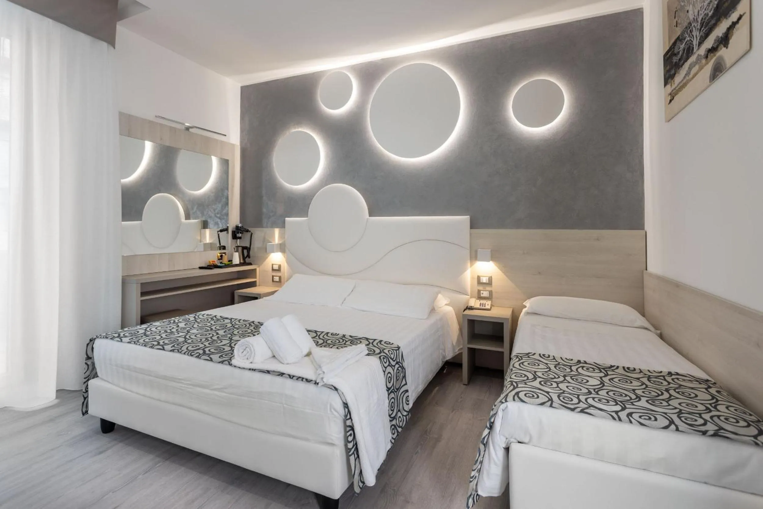 Bed in Hotel Nettuno