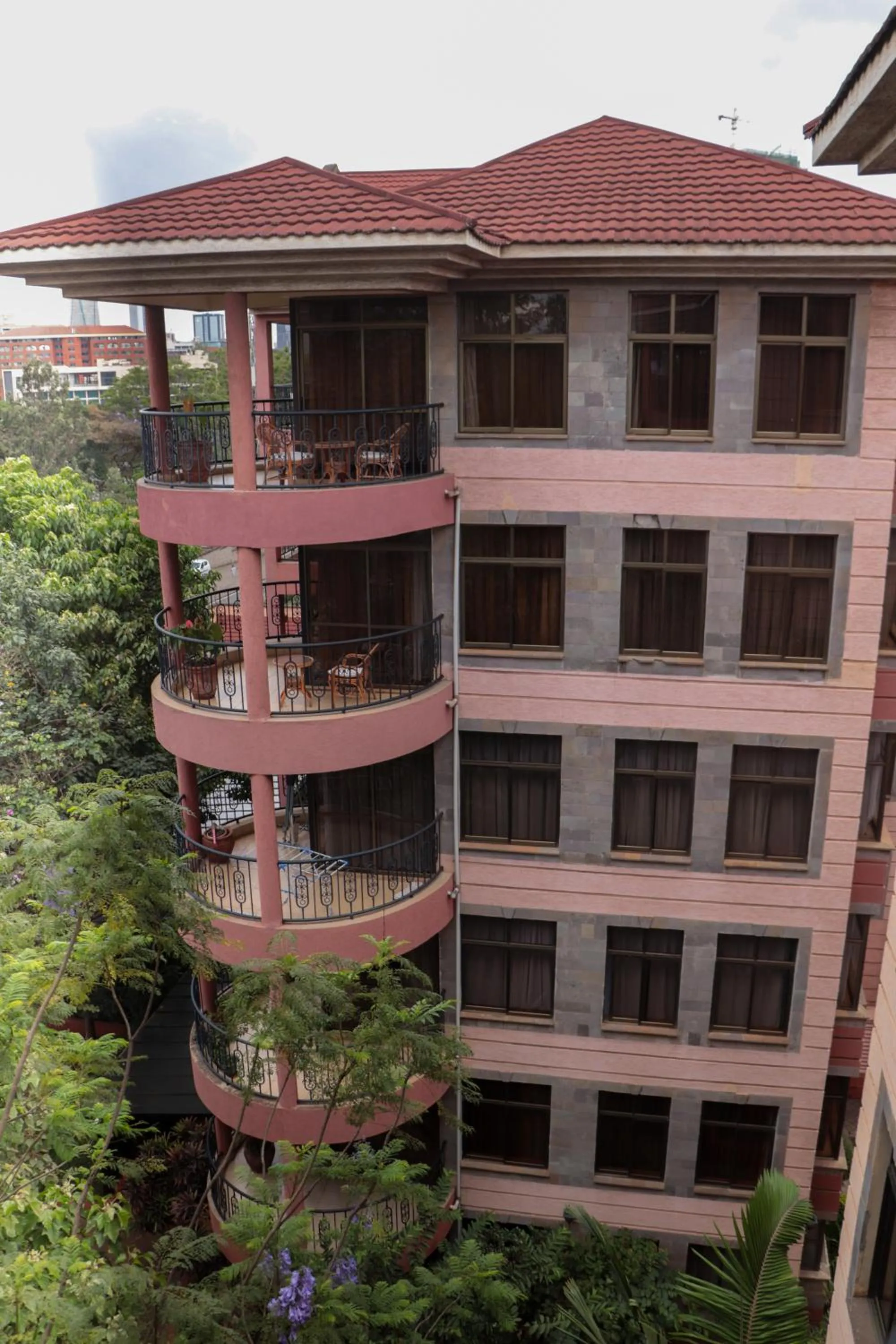 Garden view in GemSuites Serviced Apartments State House