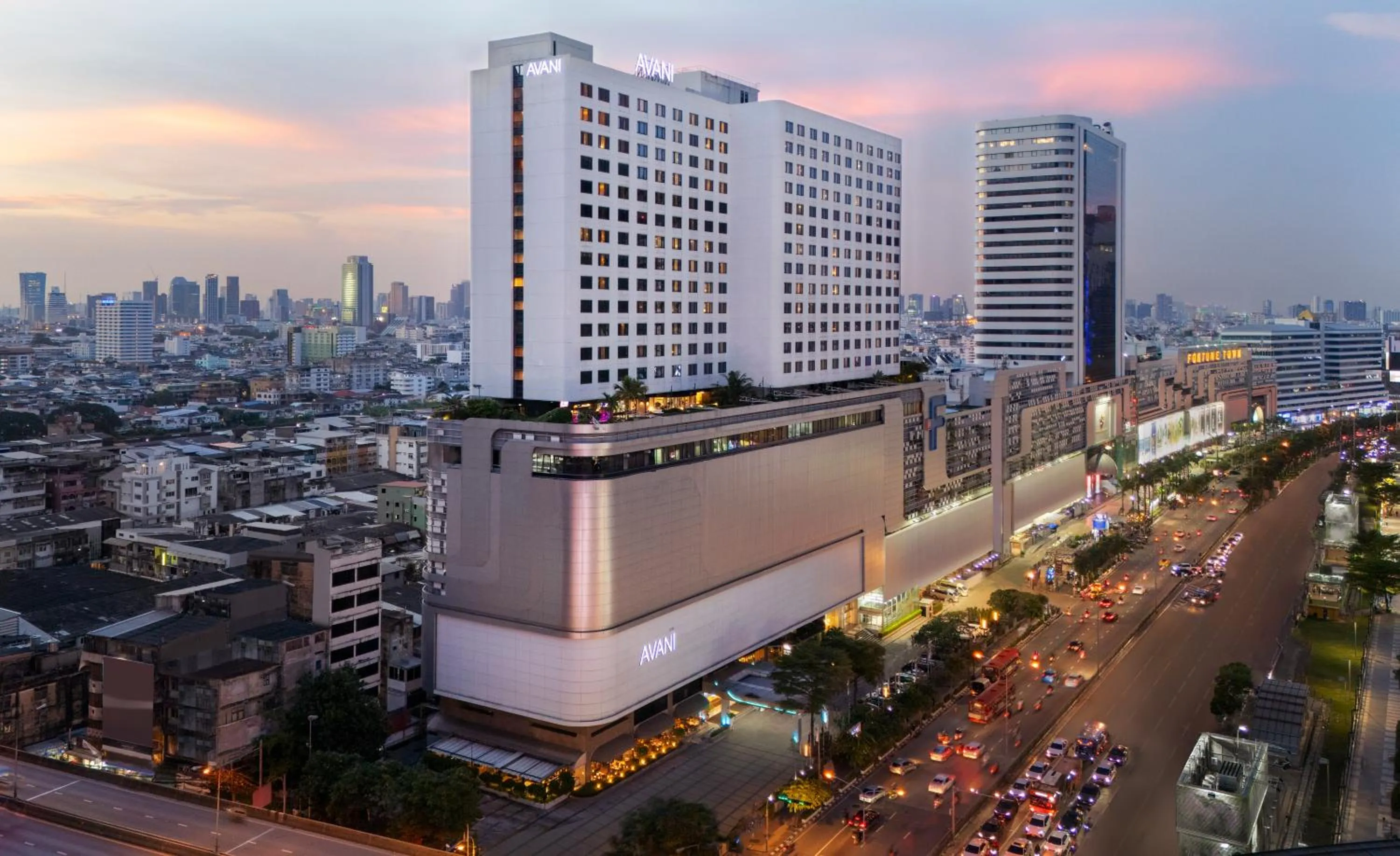 Property building in Avani Ratchada Bangkok