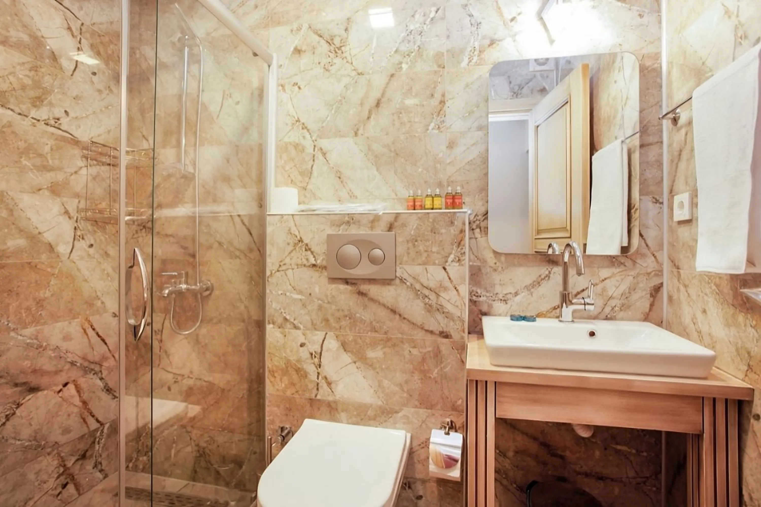 Bathroom in The Loft Istanbul