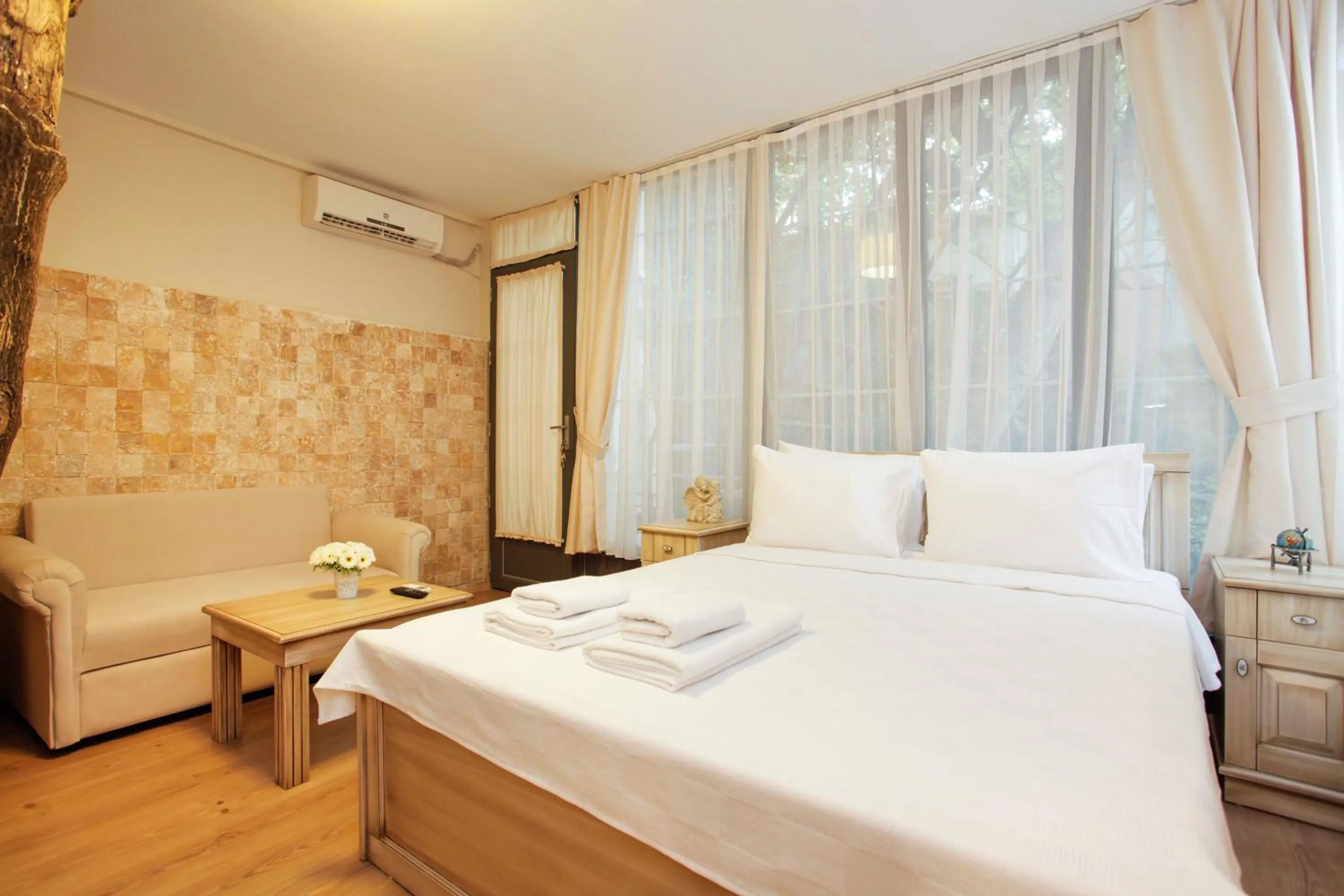 TV and multimedia, Bed in The Loft Istanbul