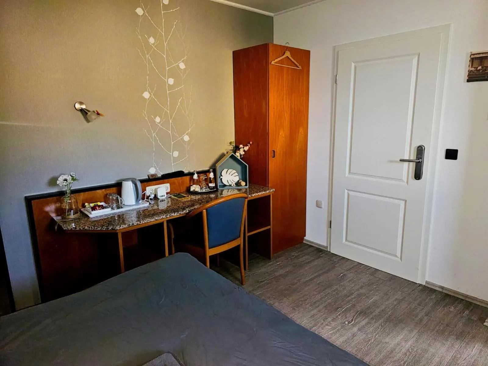 Bed in Hotel Sonnenschein