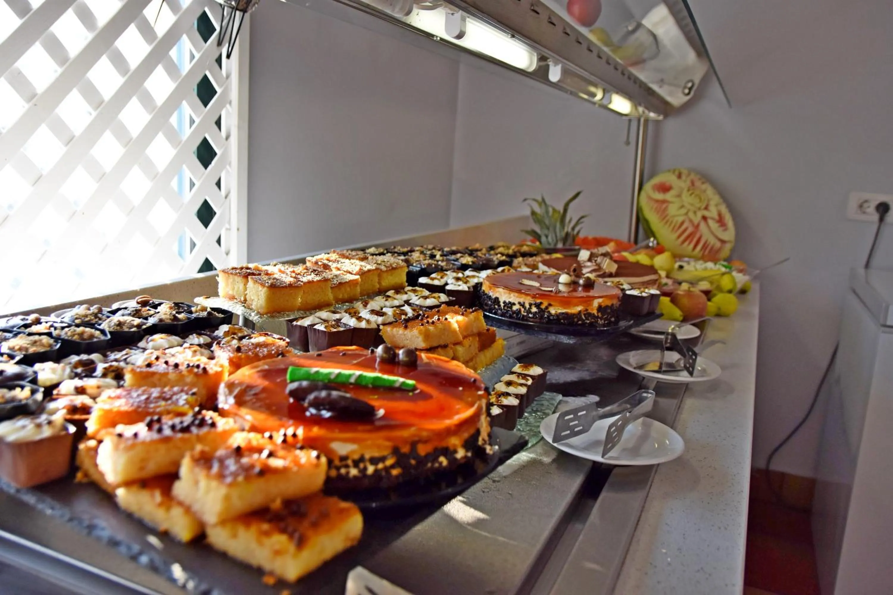 Restaurant/places to eat in Klelia Beach Hotel by Zante Plaza