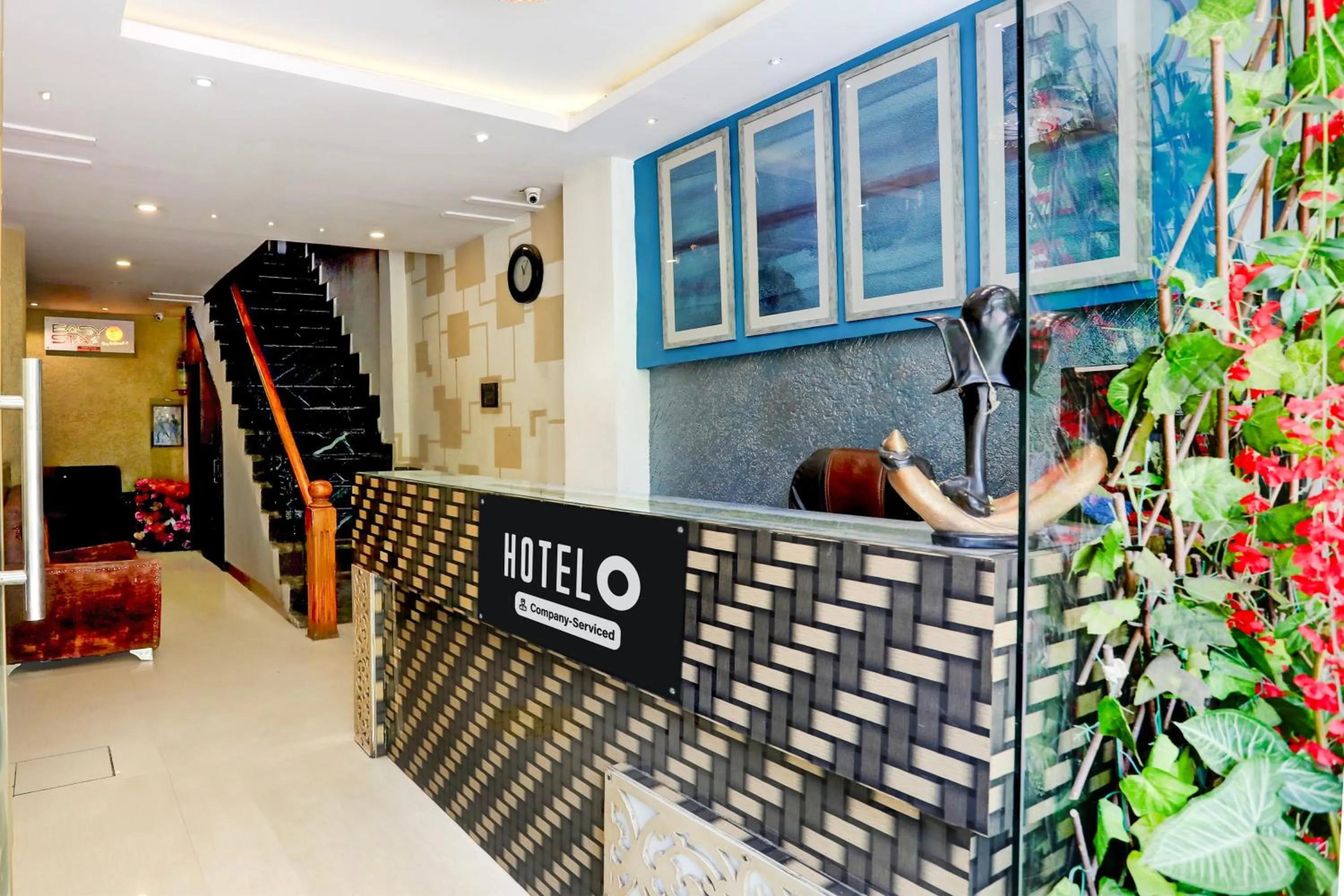 Lobby or reception in Hotel O MP Nagar Near Rachna Tower