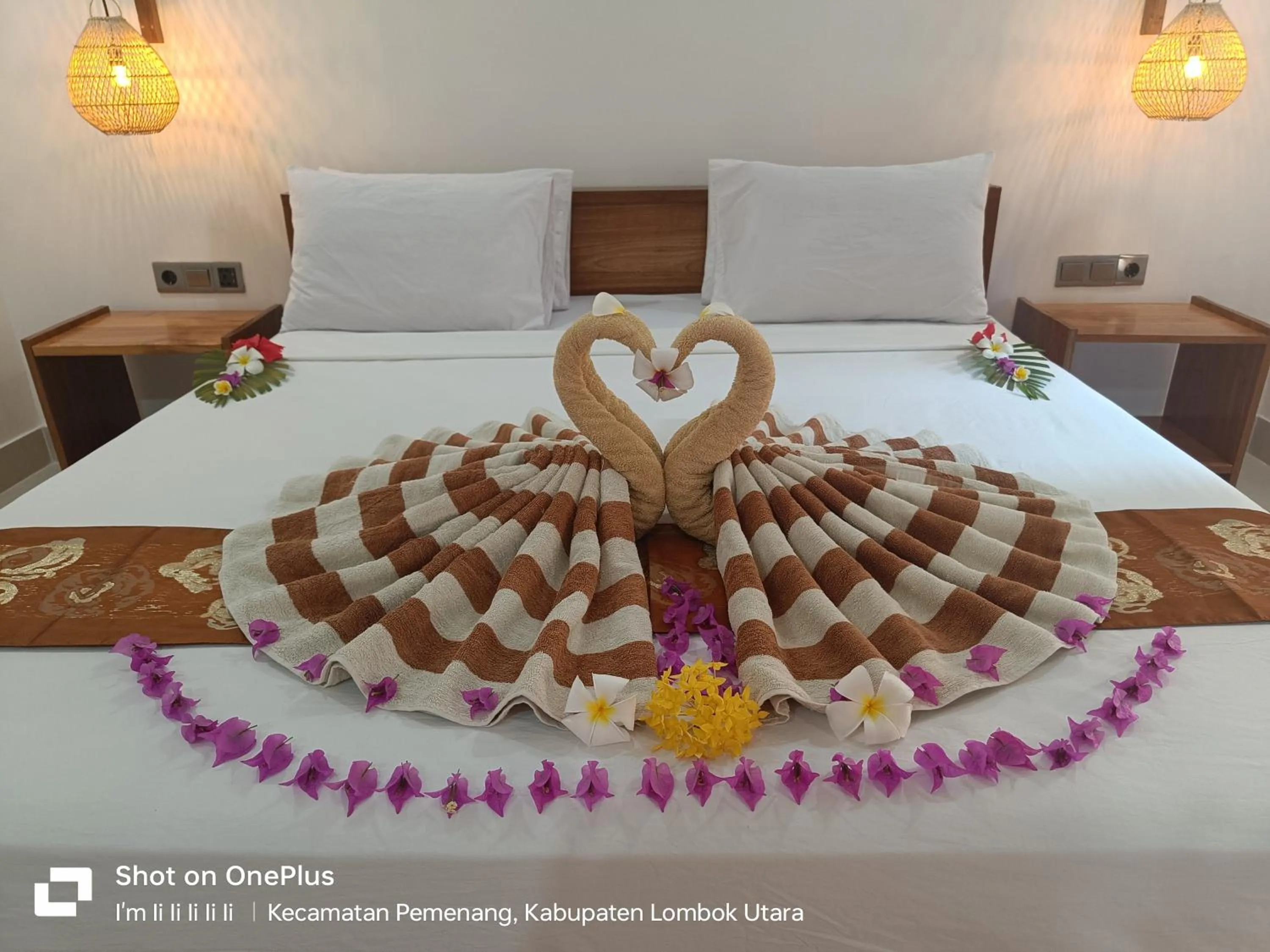 Bedroom, Bed in Lucy's Garden Hotel