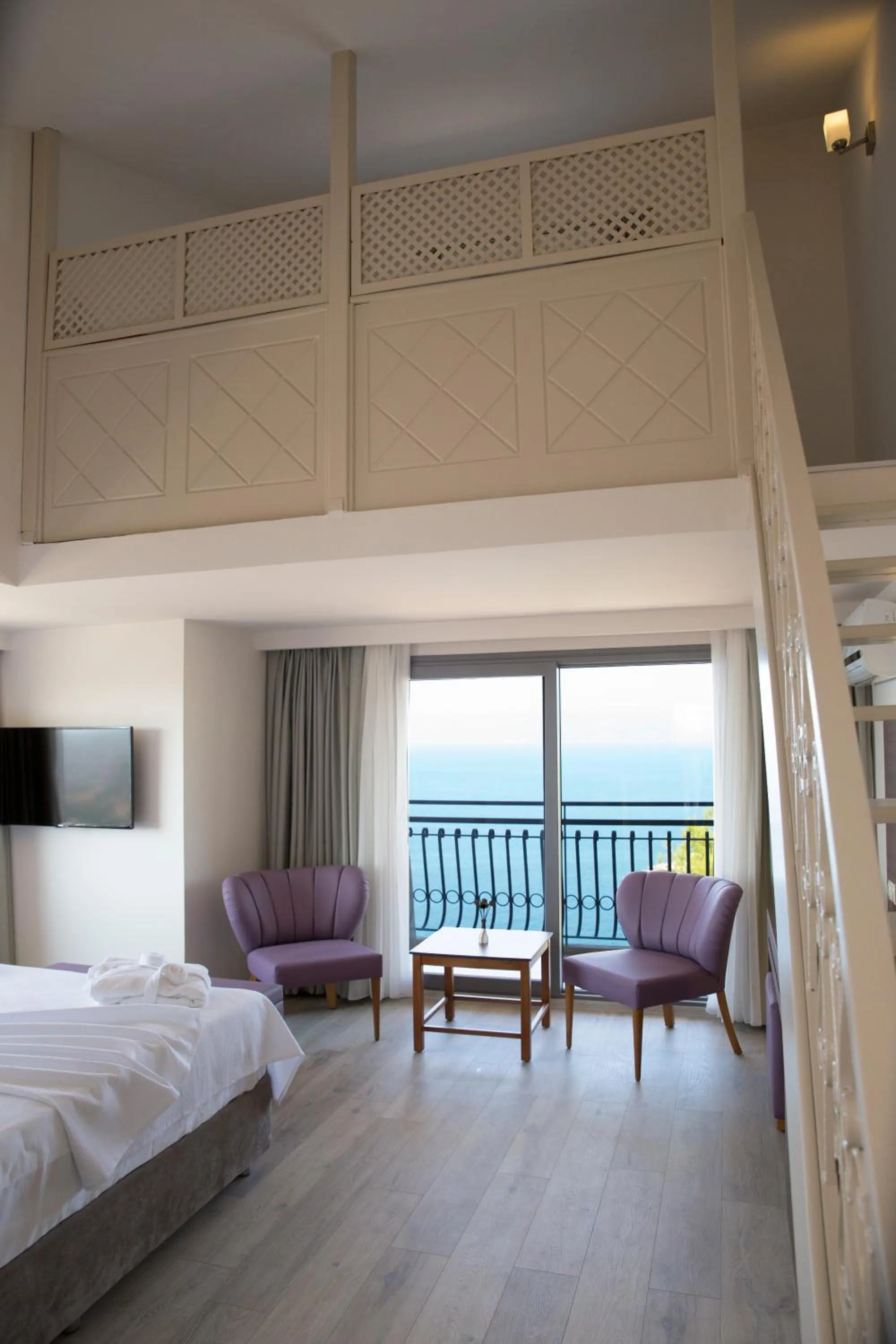 Bedroom, Bed in Neopol Hotel