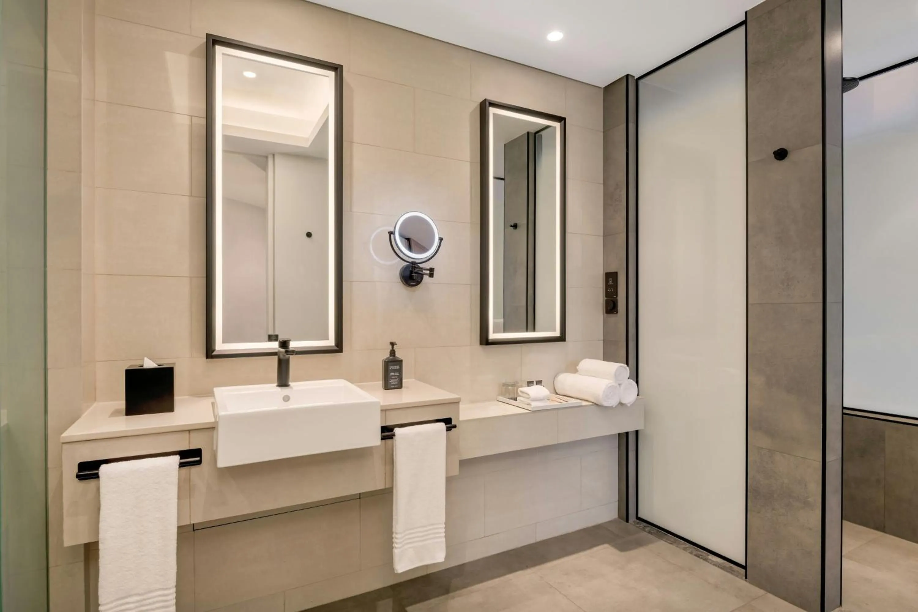 Bathroom in Sheraton Mall of the Emirates Hotel, Dubai