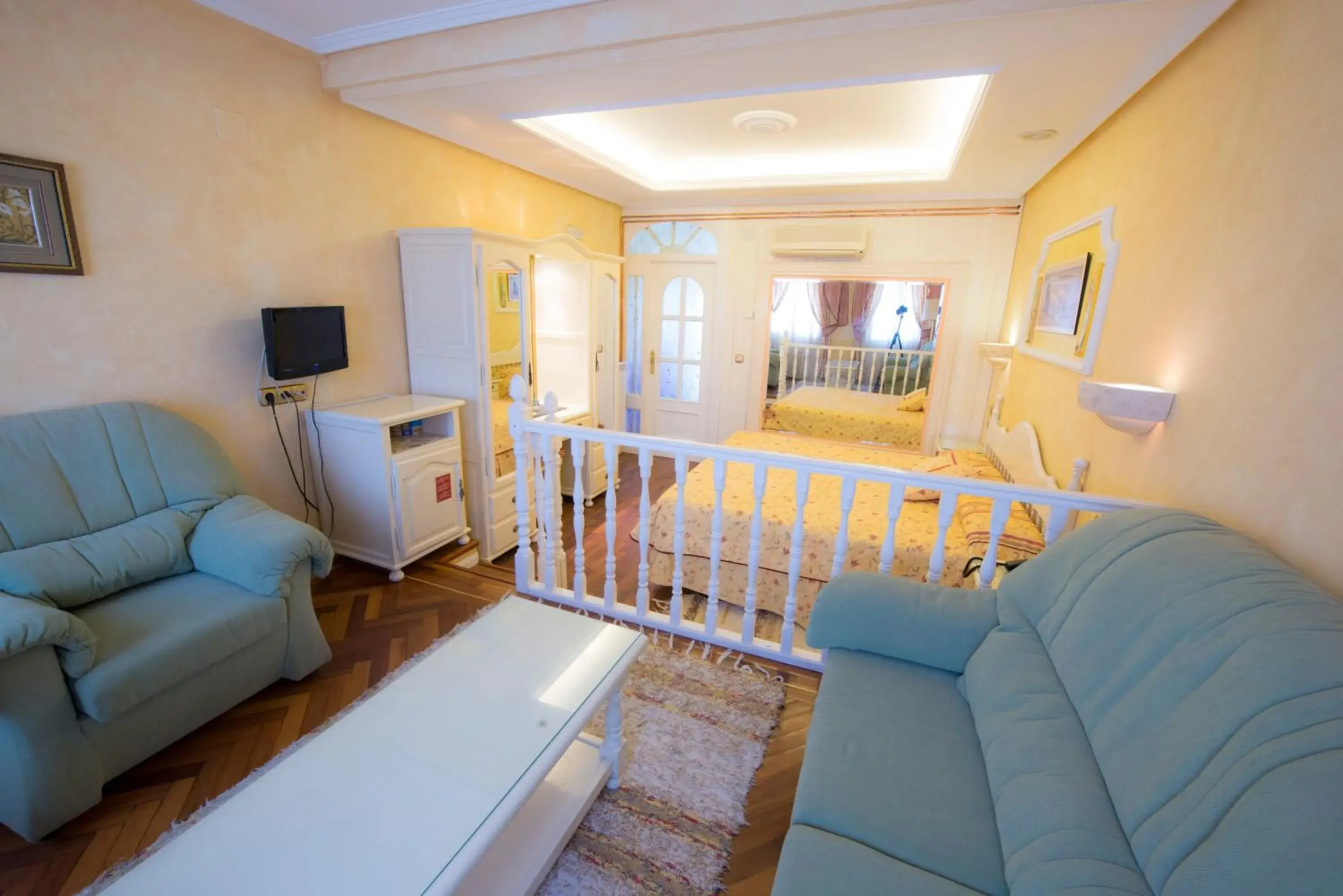 Superior Triple Room - single occupancy in Los Arcos Superior Triple Room - single occupancy in Los Arcos