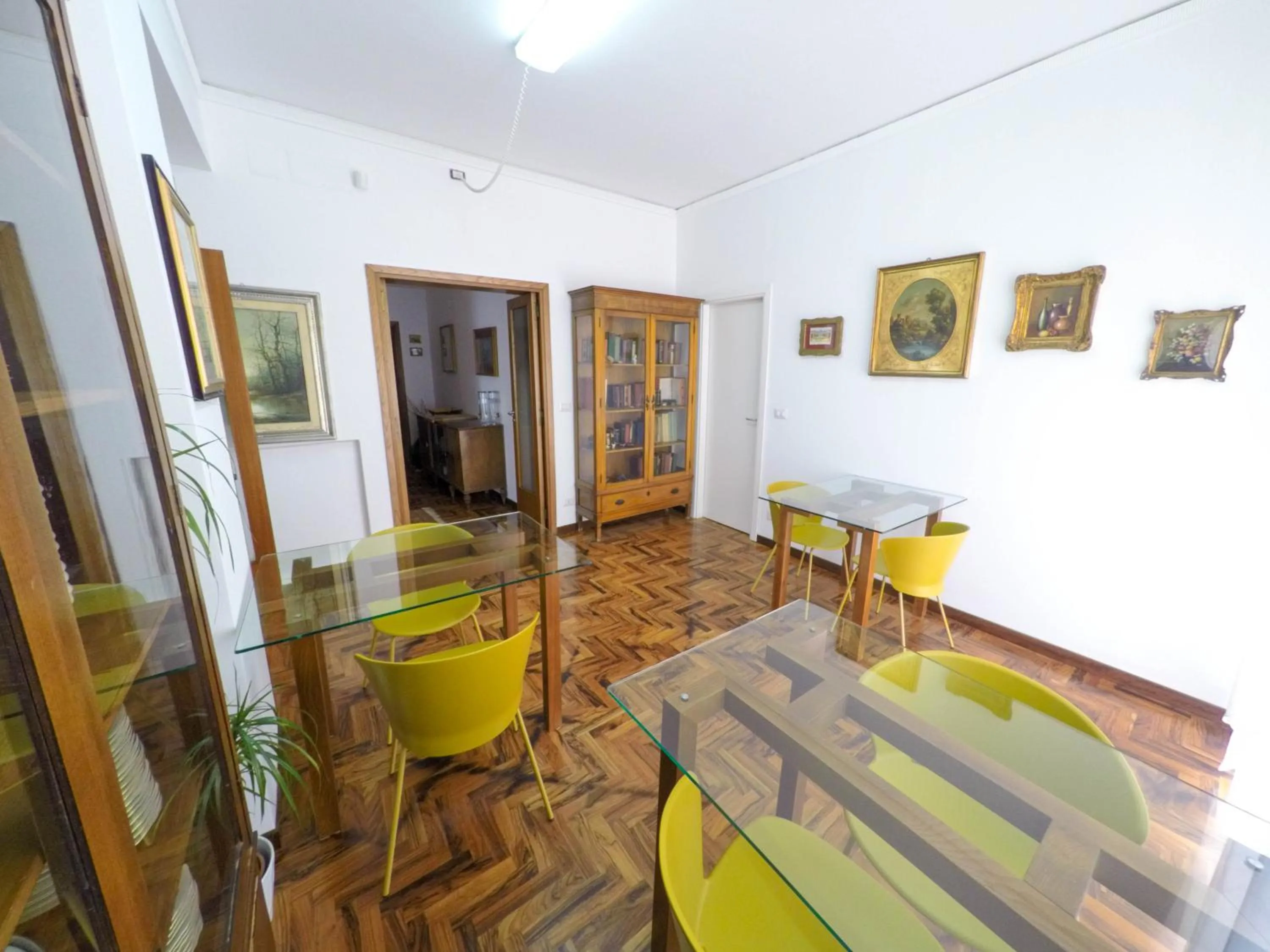 Communal lounge/ TV room in Lumachella B&B