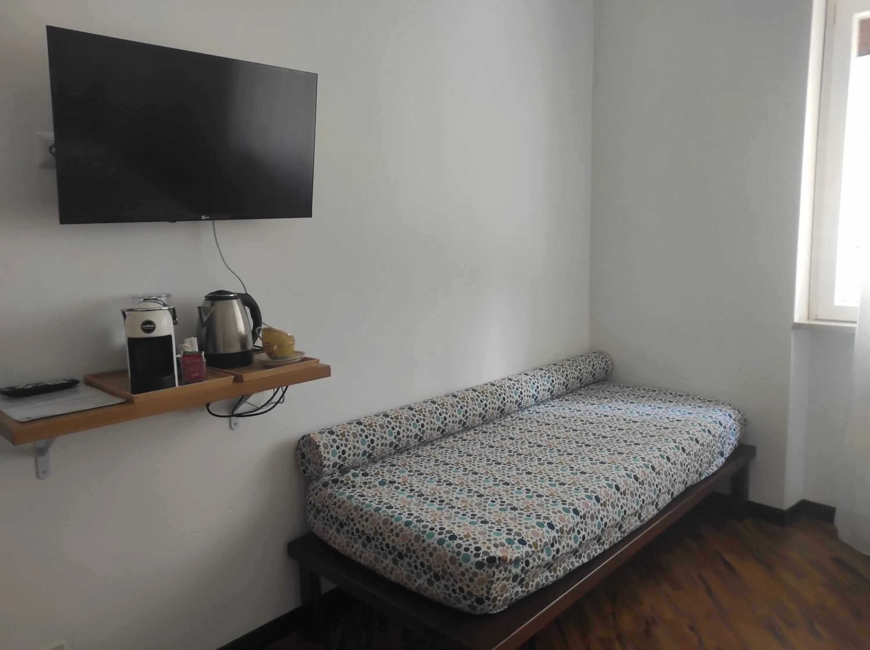 TV and multimedia, Bed in Lumachella B&B