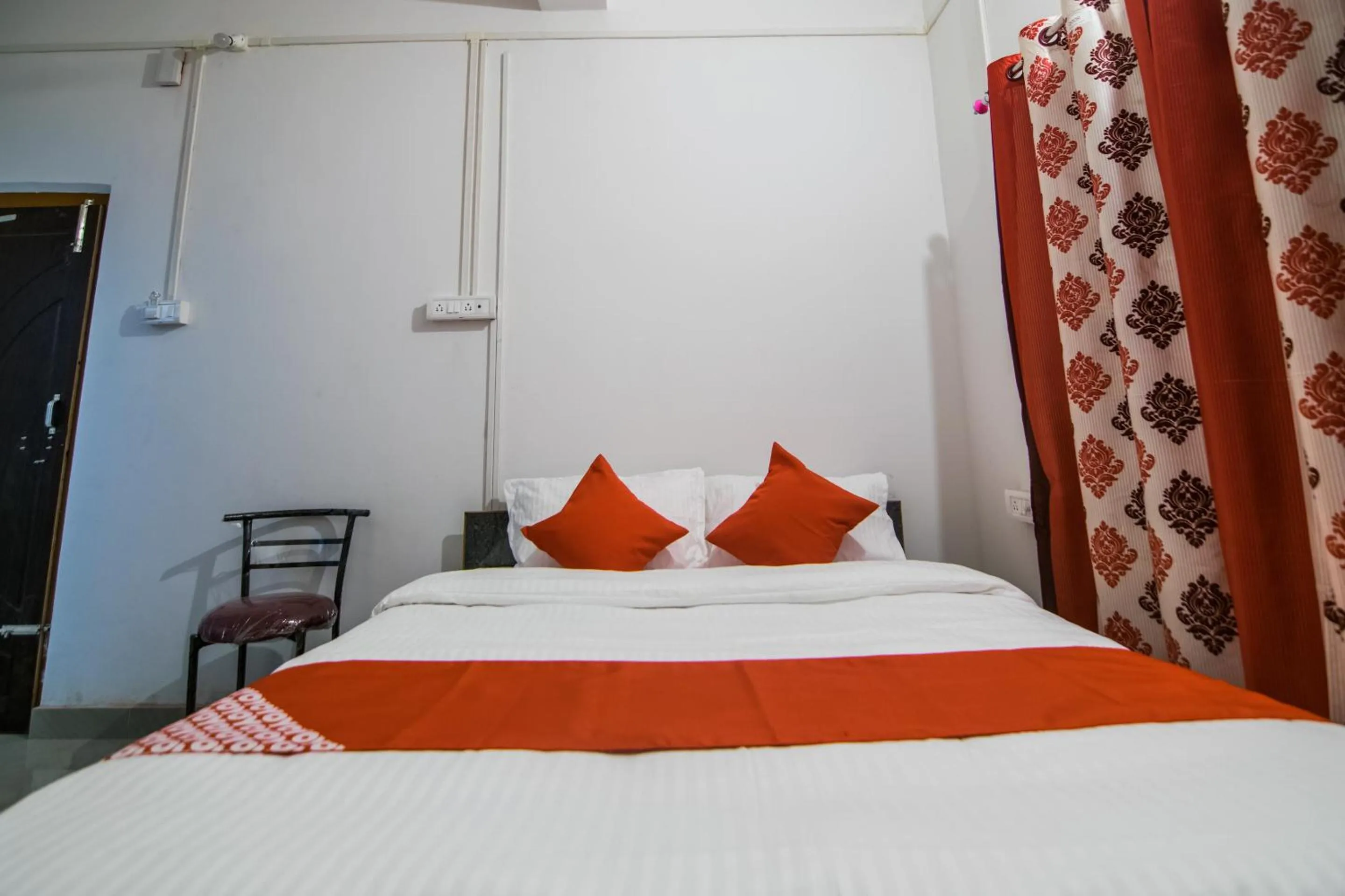 Bedroom, Bed in Hotel O Jp Homes