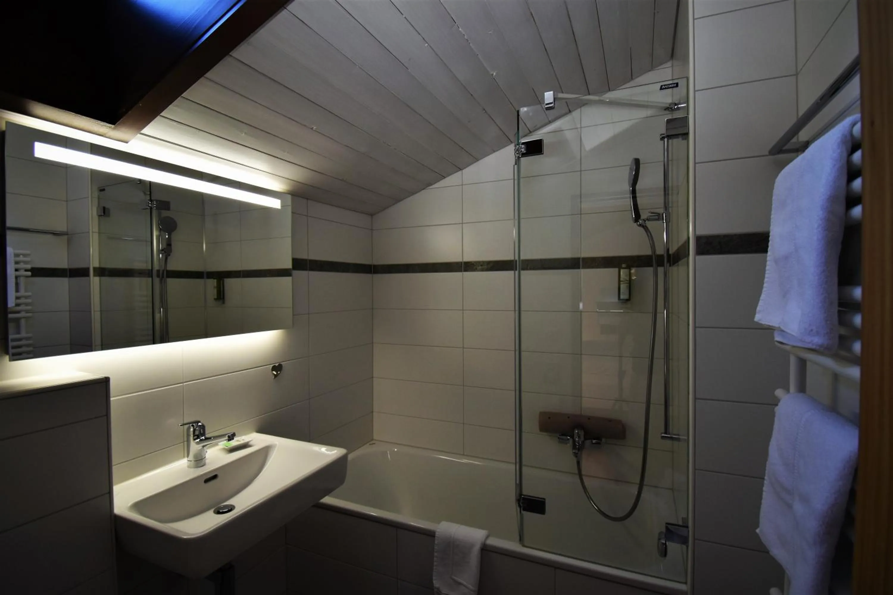 Bathroom in Hotel Cabana