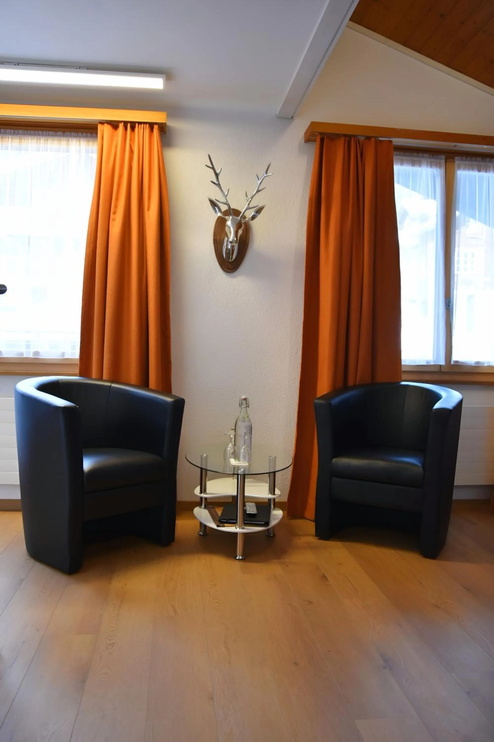 Photo of the whole room in Hotel Cabana