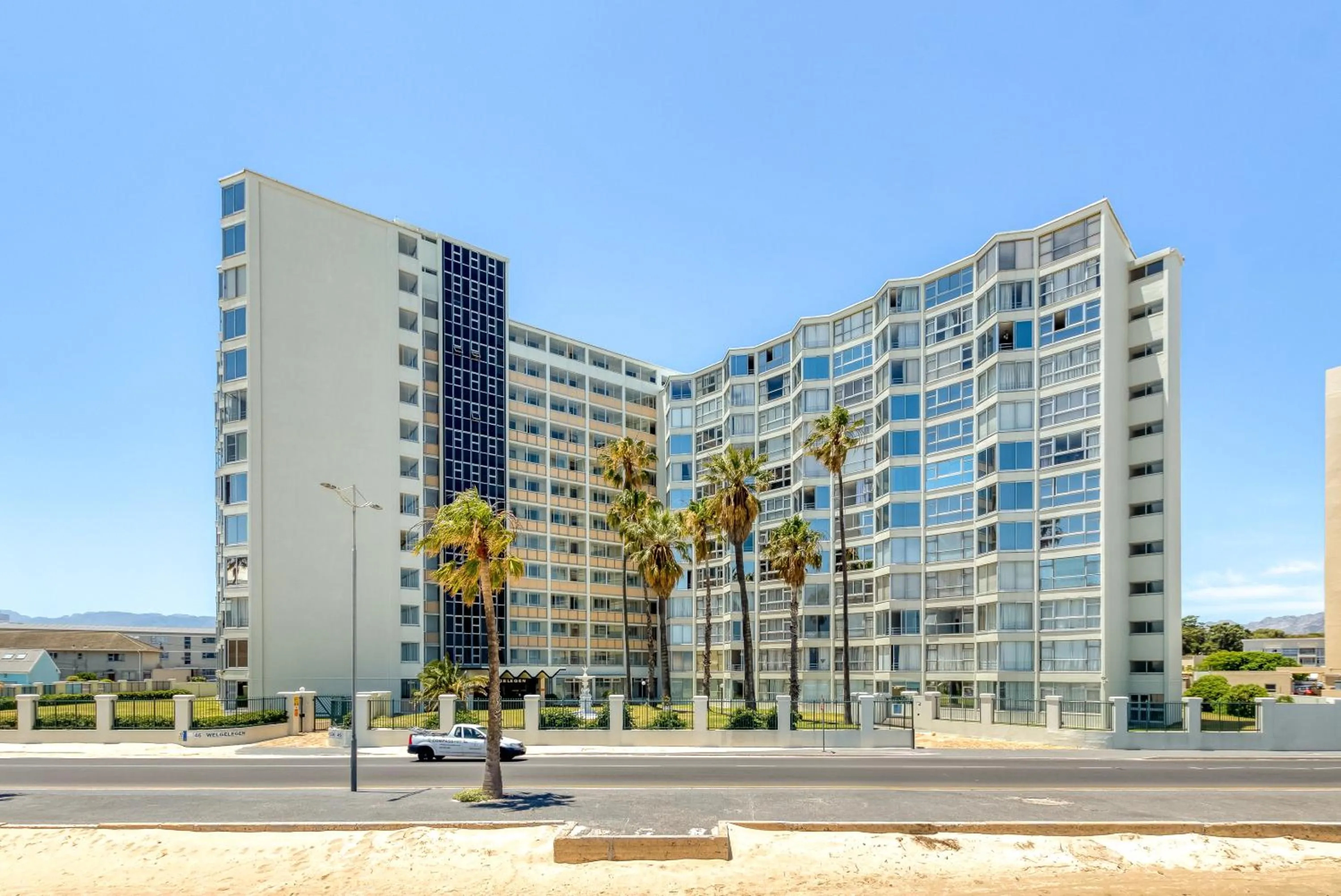 Property building in Ashley on Beach Strand