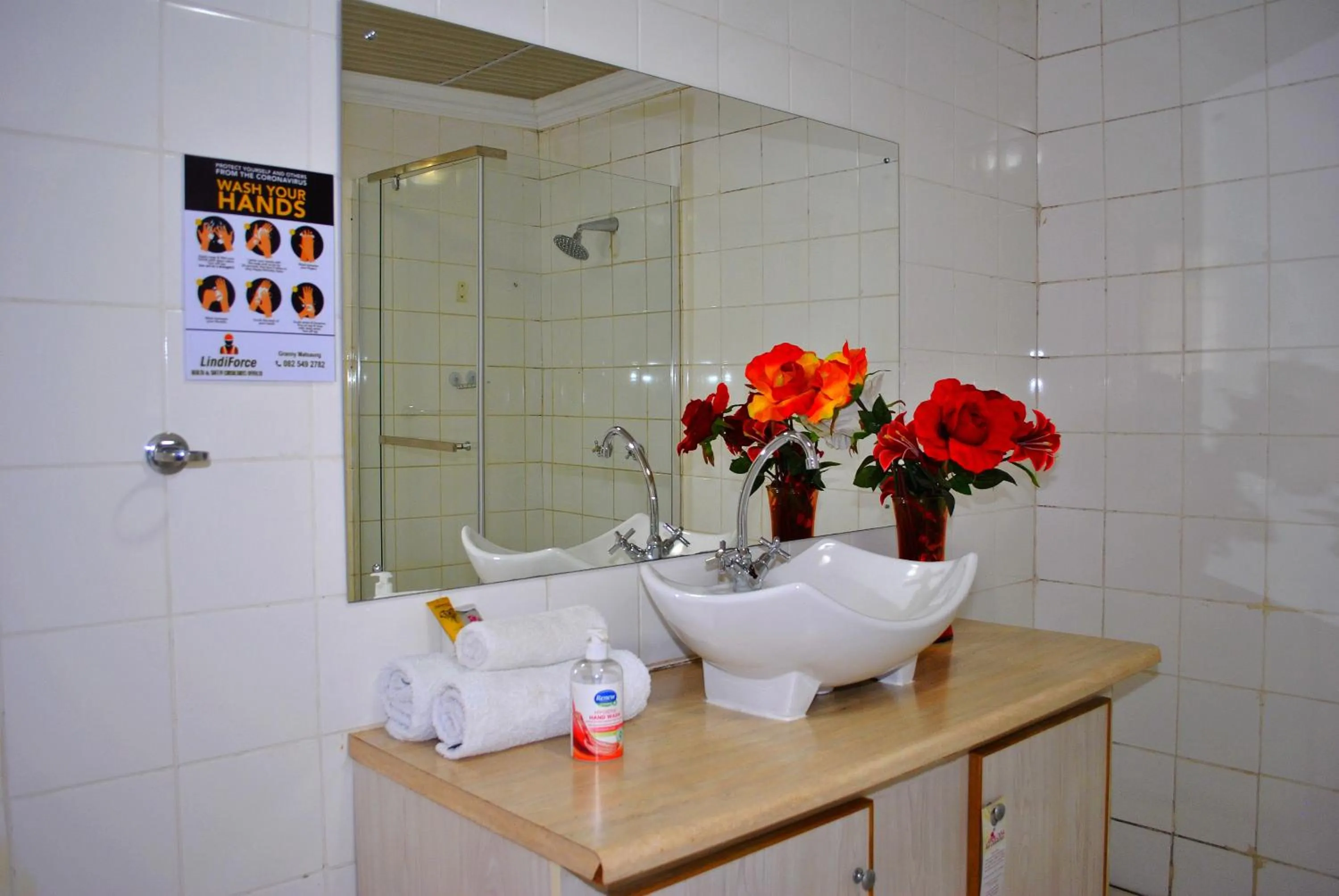 Bathroom in Lapologa Bed & Breakfast