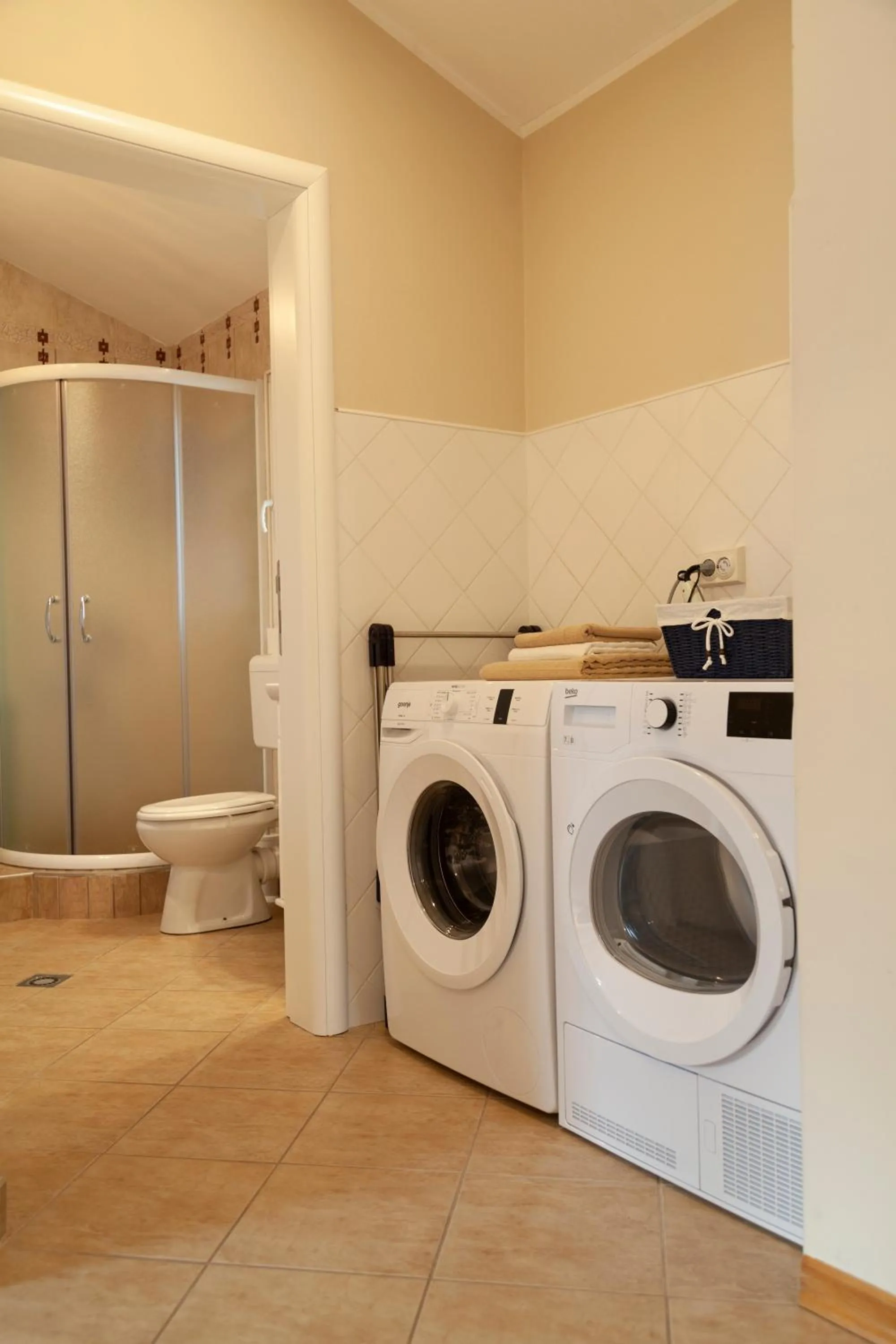 DC Executive Homes