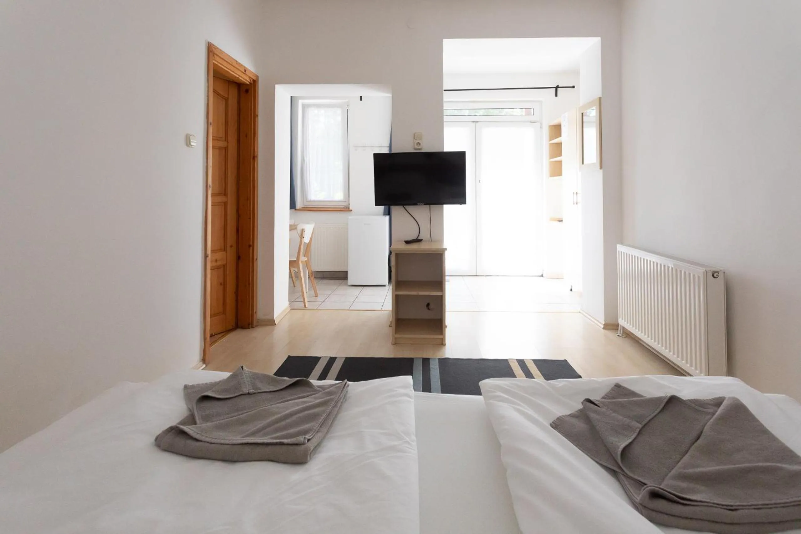 Photo of the whole room, Bed in Hotel Platán