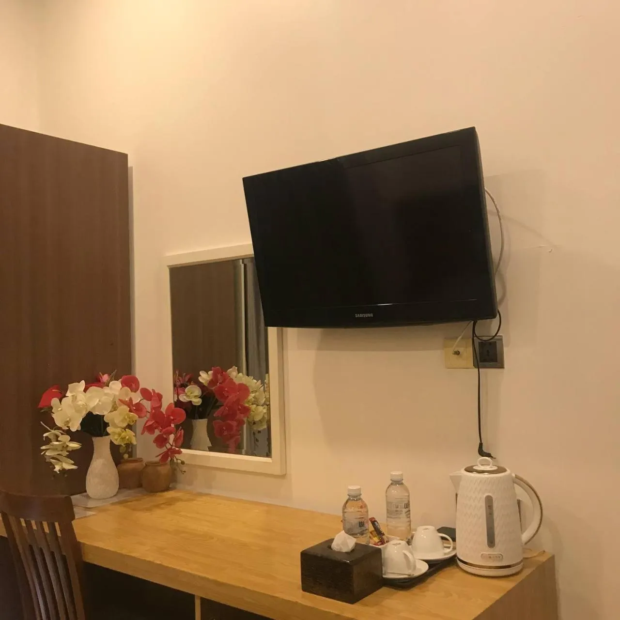 TV and multimedia in 4 RIVERS HOTEL