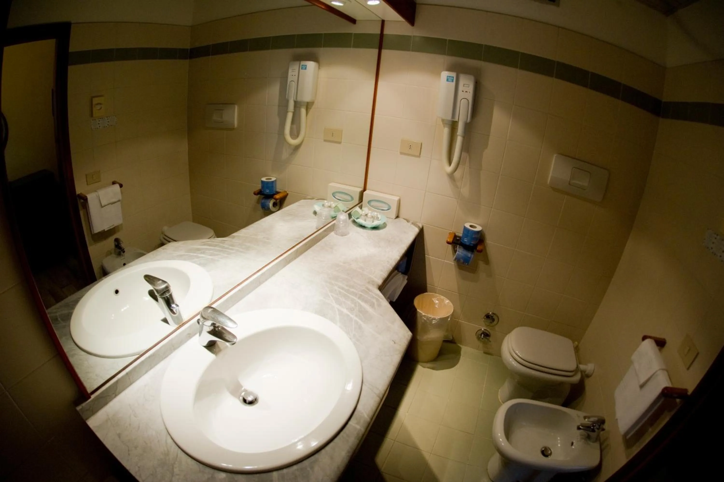 Bathroom in Hotel Select