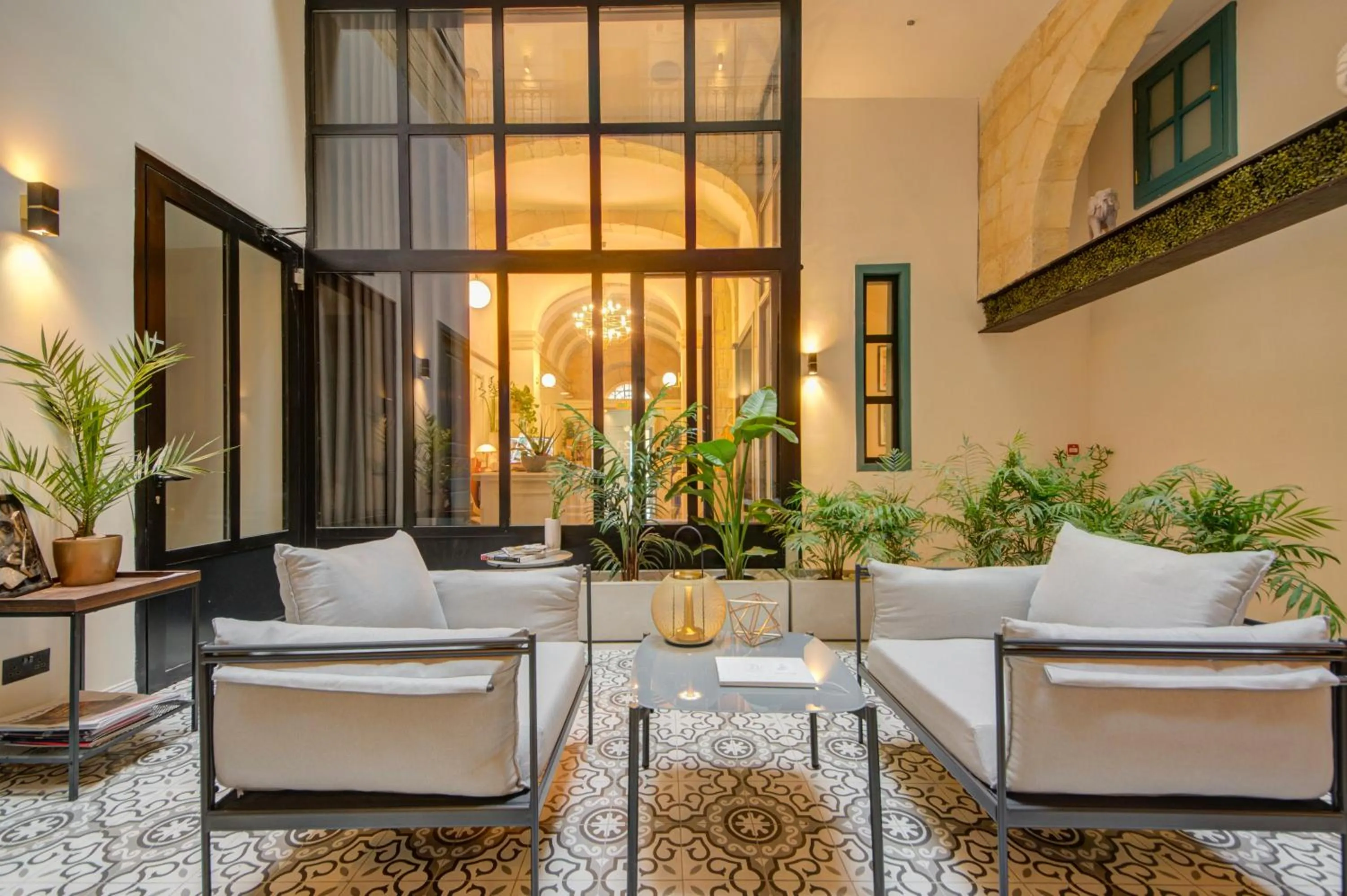 Lobby or reception in 23 Boutique Hotel