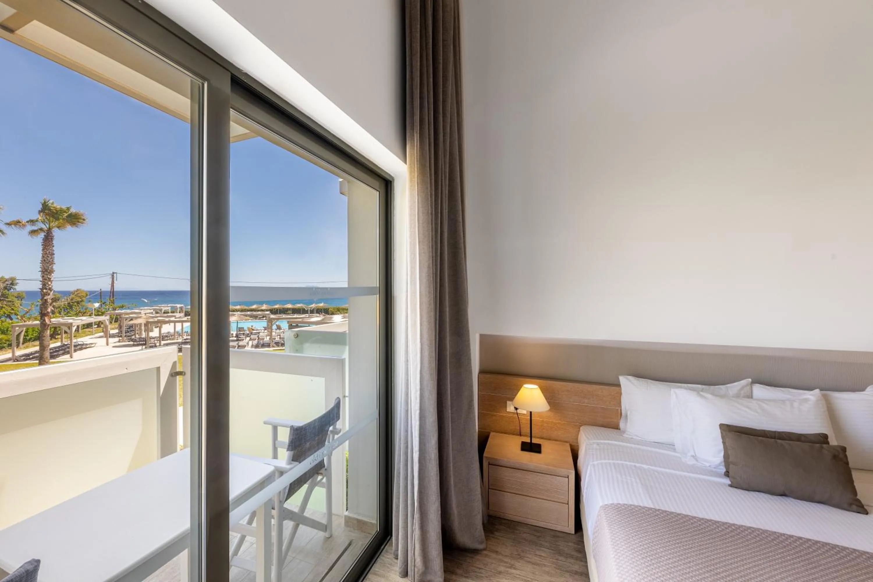 Bedroom, Bed in Akti Palace Hotel