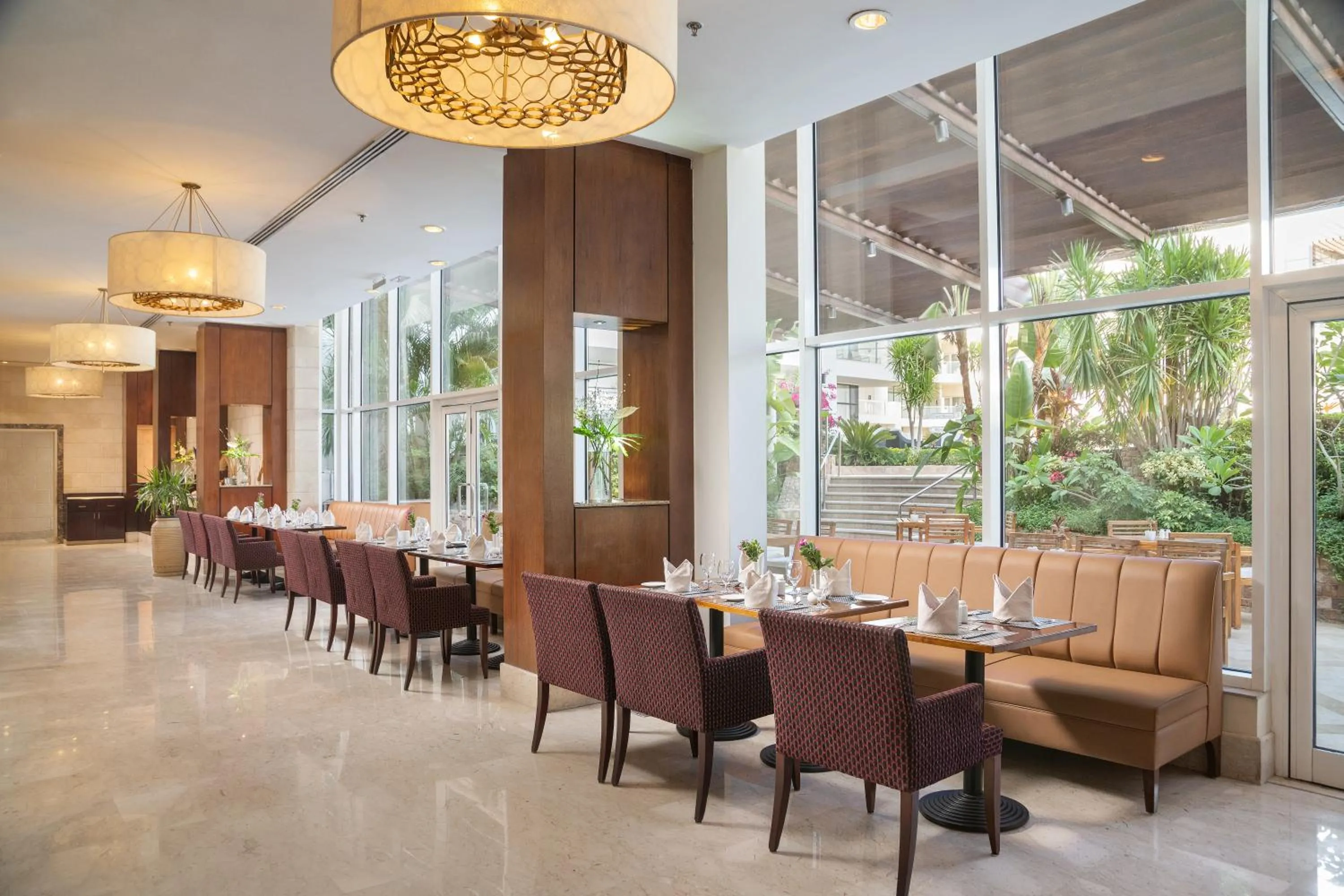 Restaurant/places to eat in Steigenberger Pyramids Cairo