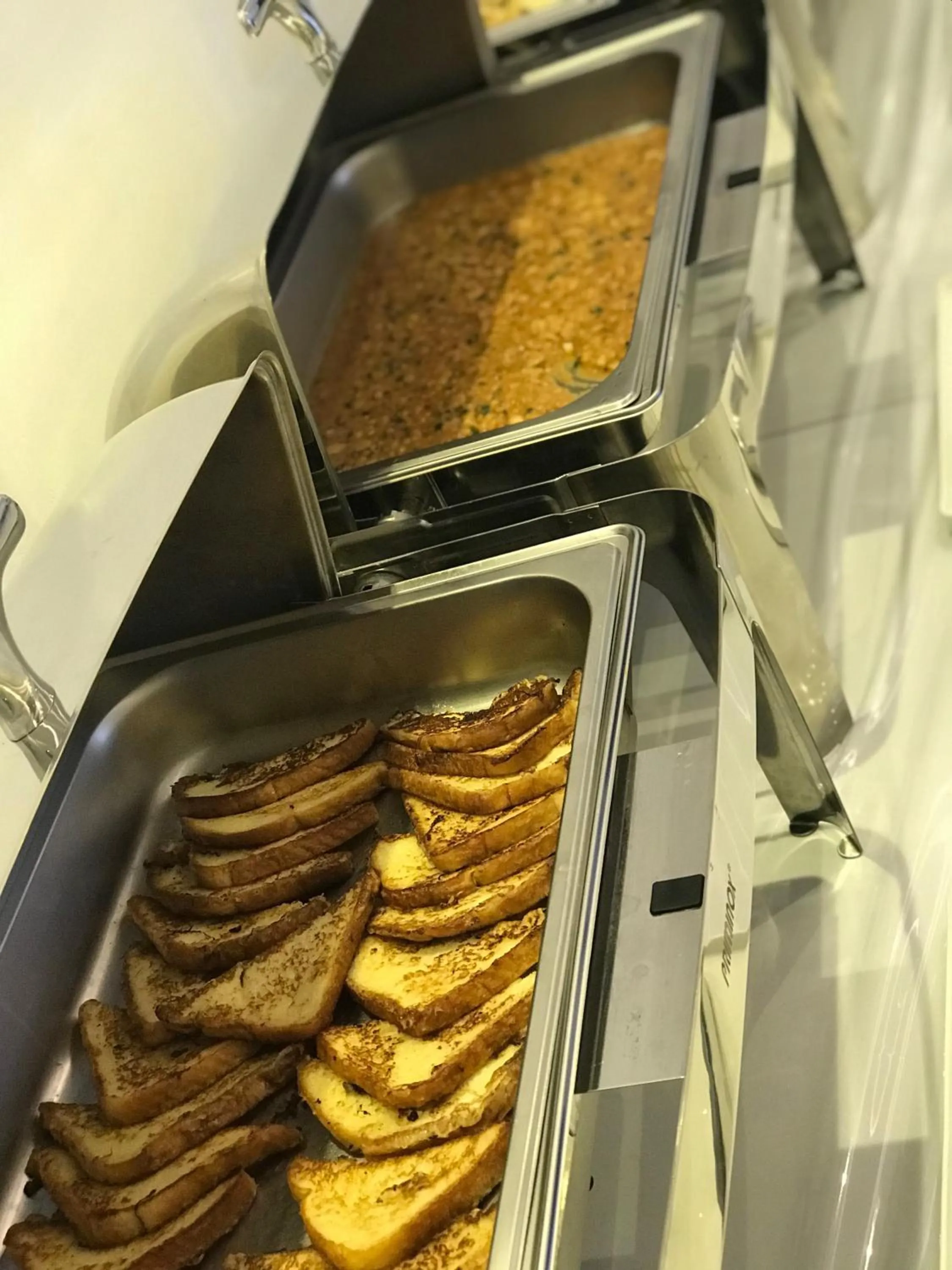 Breakfast in Home Station Hotel