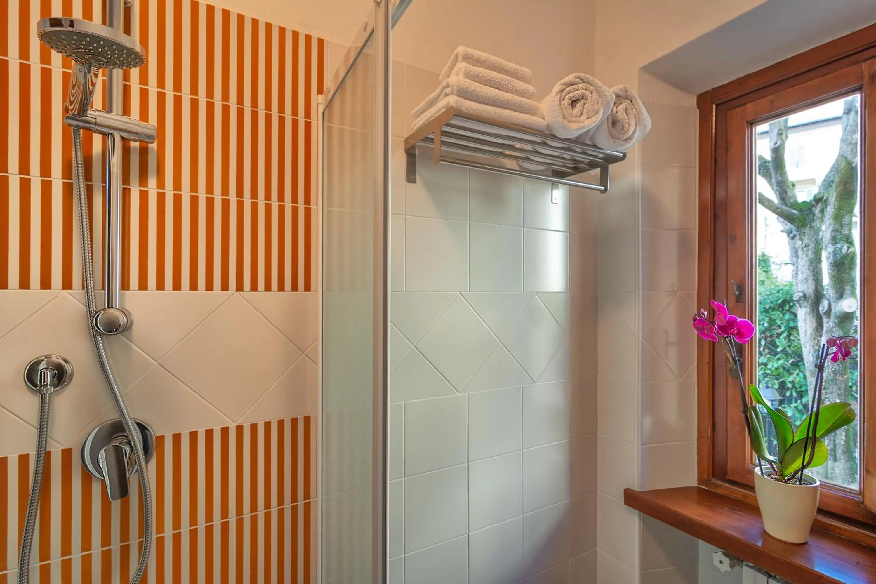 Shower in Villa Ricci Suites