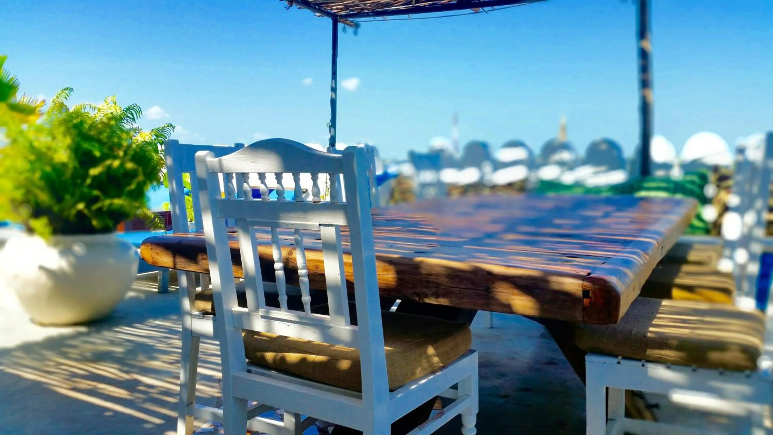 Lounge or bar in The Swahili House