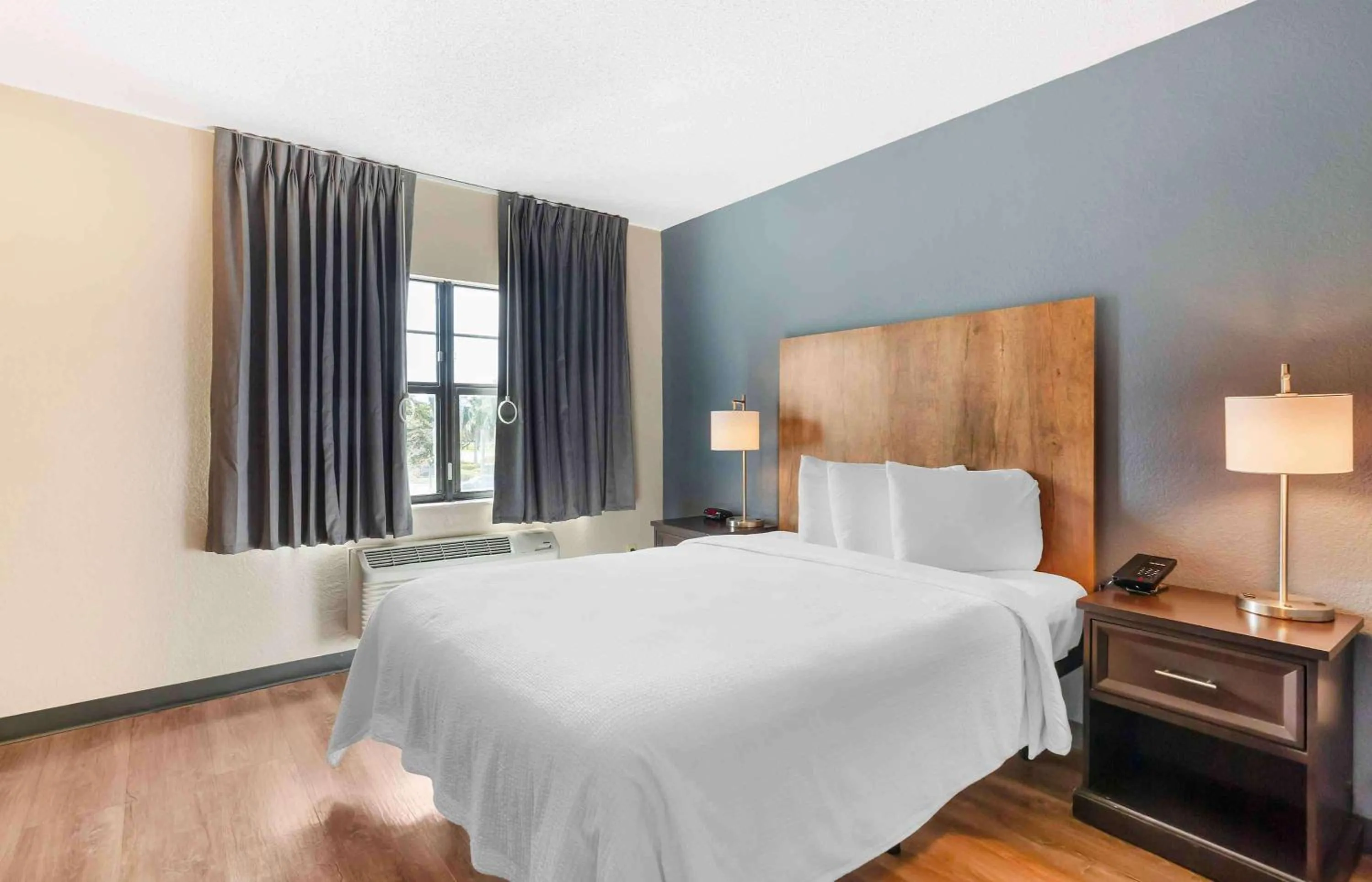 Bedroom, Bed in Extended Stay America Premier Suites - Fort Lauderdale - Deerfield Beach