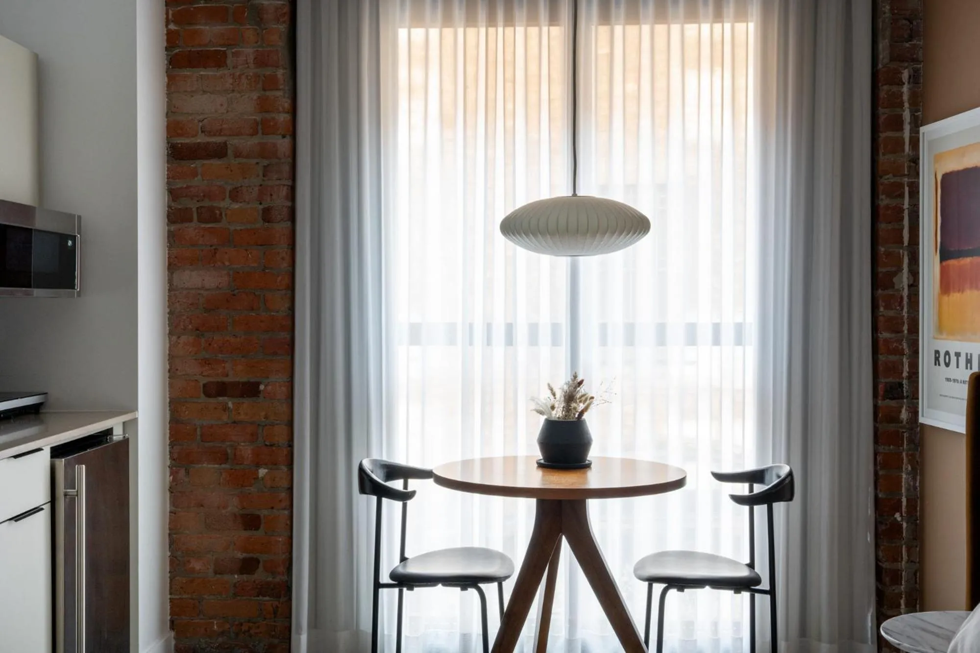 Dining area in Maison Sainte-Thérèse By Maisons & co