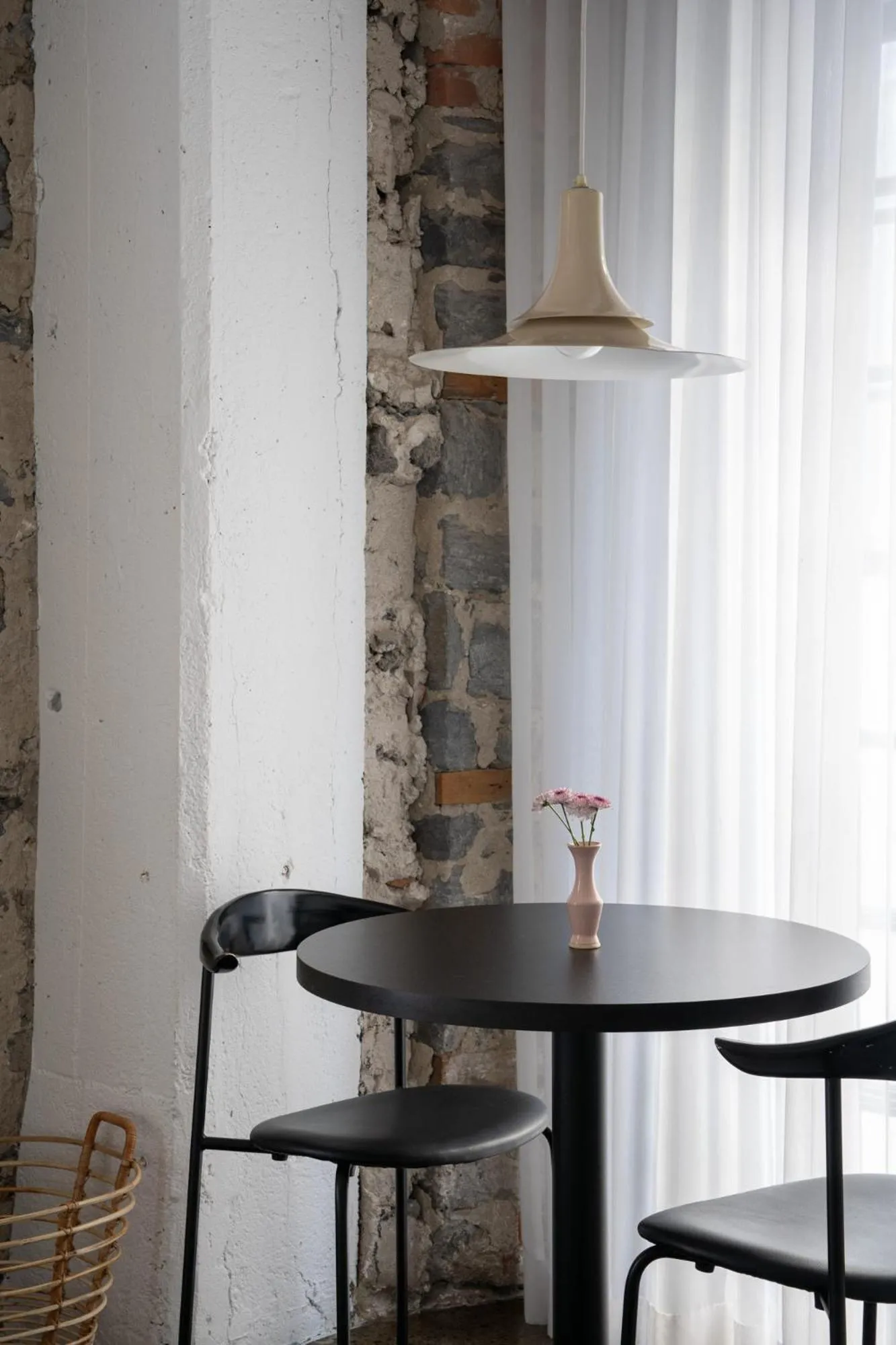 Dining area in Maison Sainte-Thérèse By Maisons & co