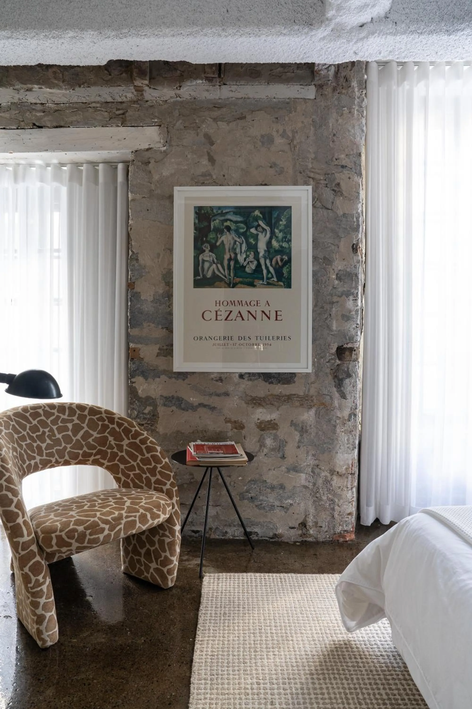 Seating area, Bed in Maison Sainte-Thérèse By Maisons & co