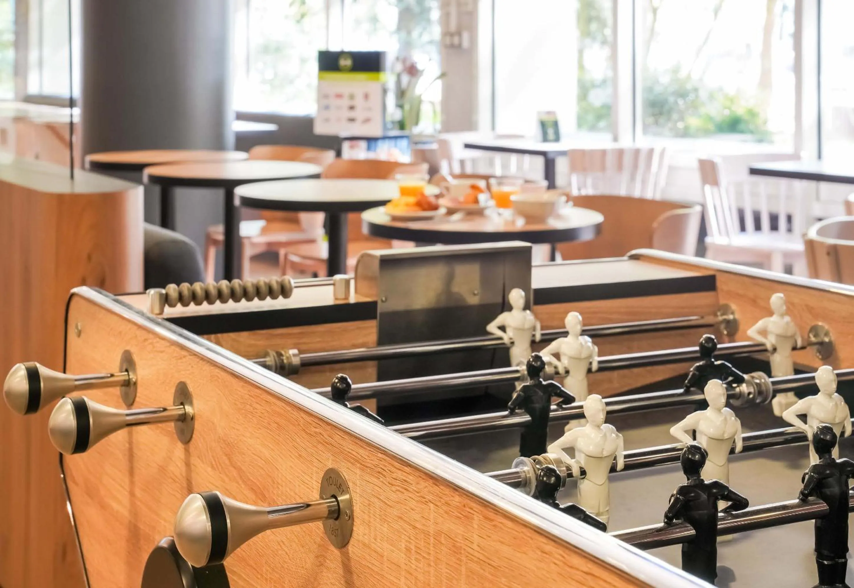 Lobby or reception in B&B HOTEL Paris Malakoff Parc des Expositions