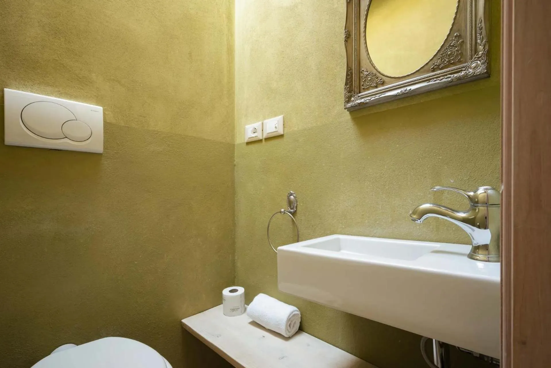 Bathroom in Guadalupe Tuscany Resort