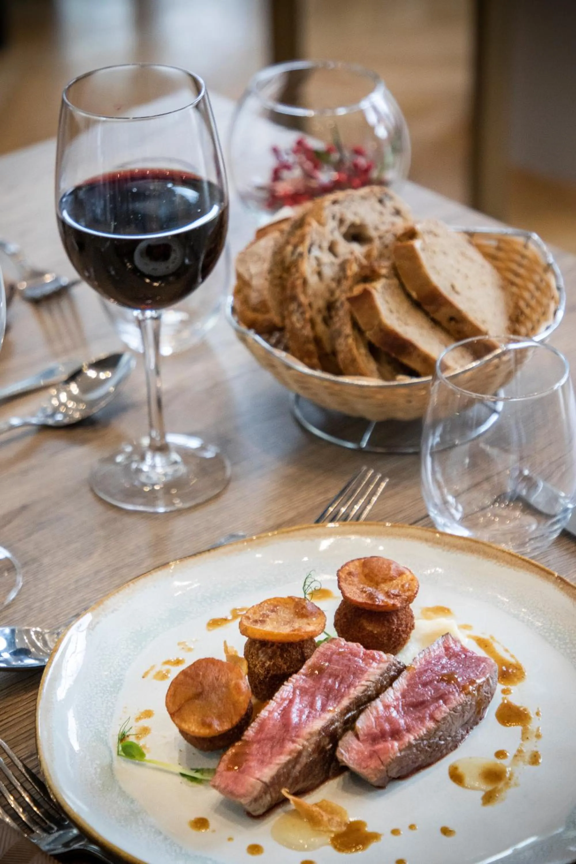 Food and drinks in Hotel & Spa Radiana