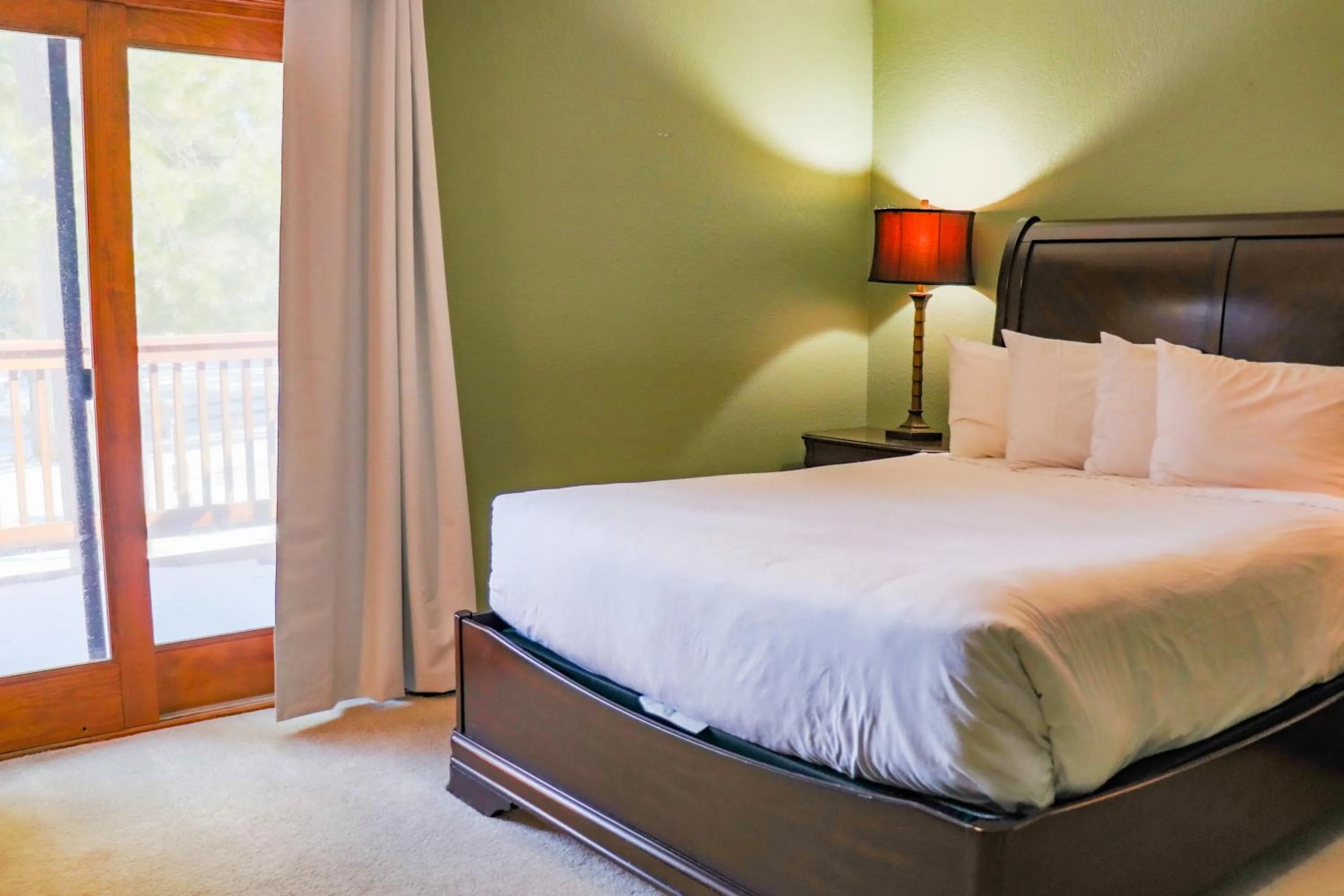 Bedroom, Bed in Good Ol Days Resort