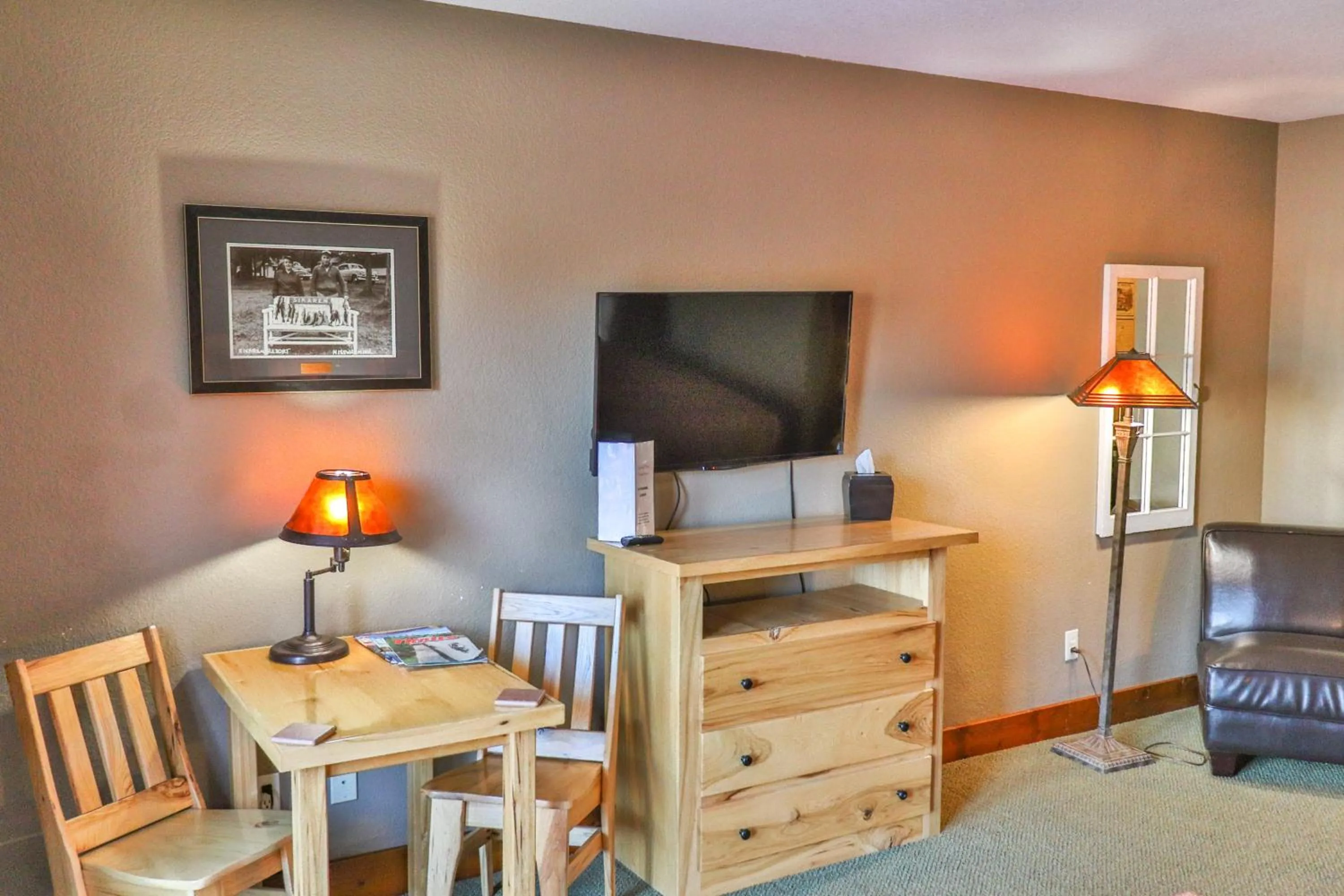 TV and multimedia in Good Ol Days Resort