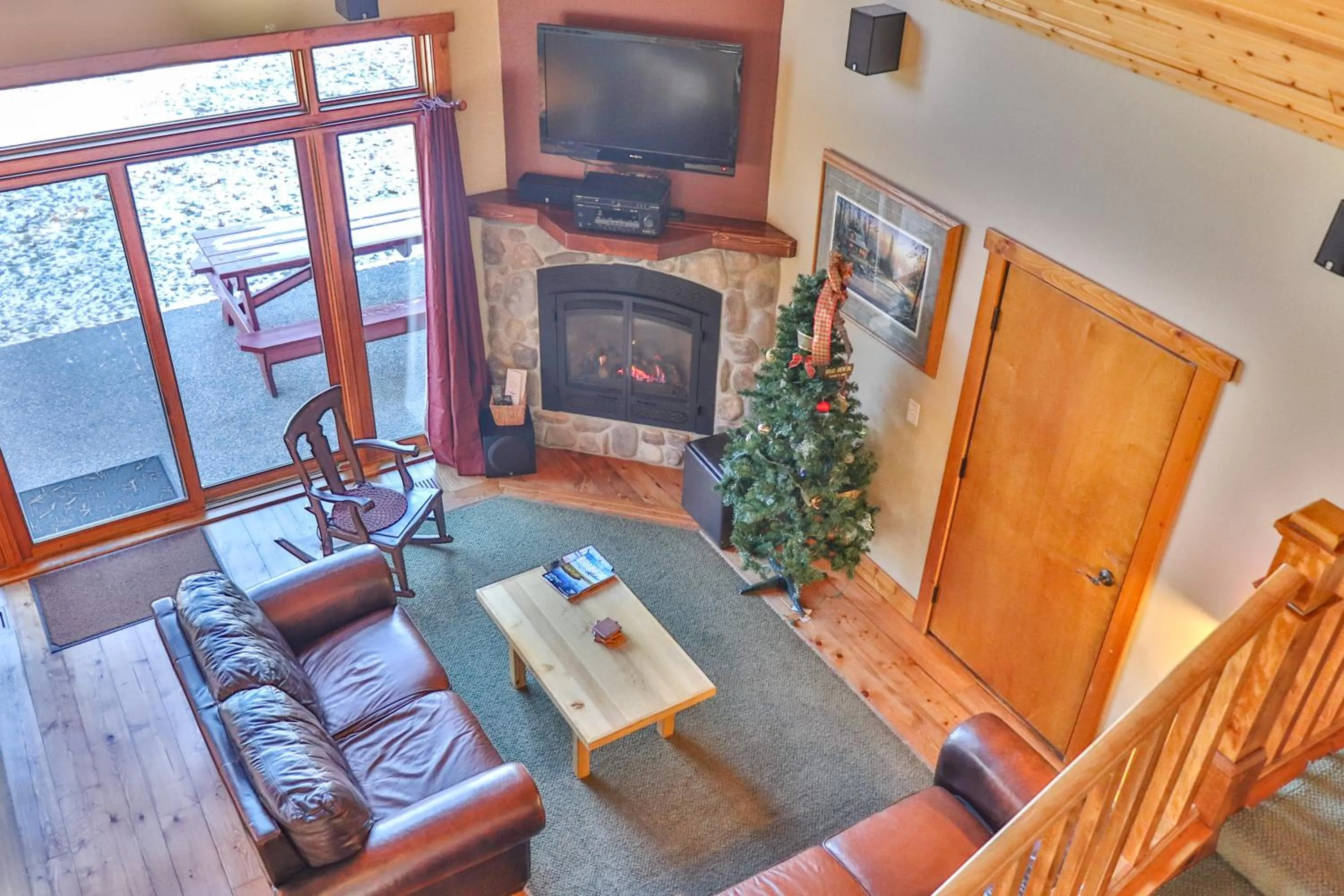 TV and multimedia in Good Ol Days Resort