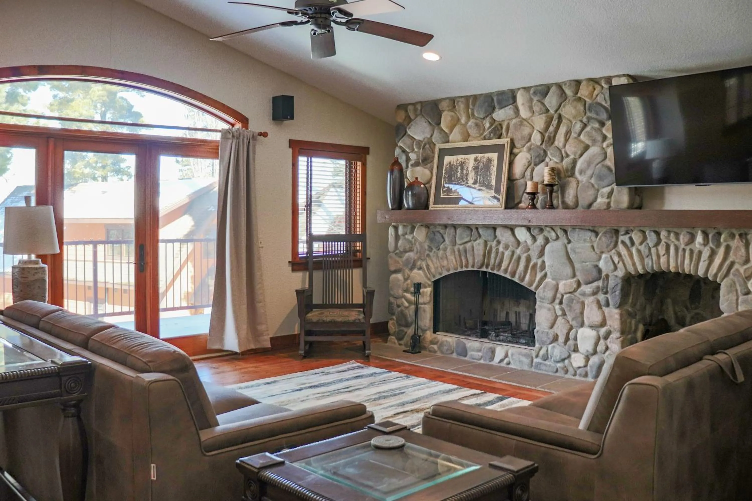 Living room in Good Ol Days Resort