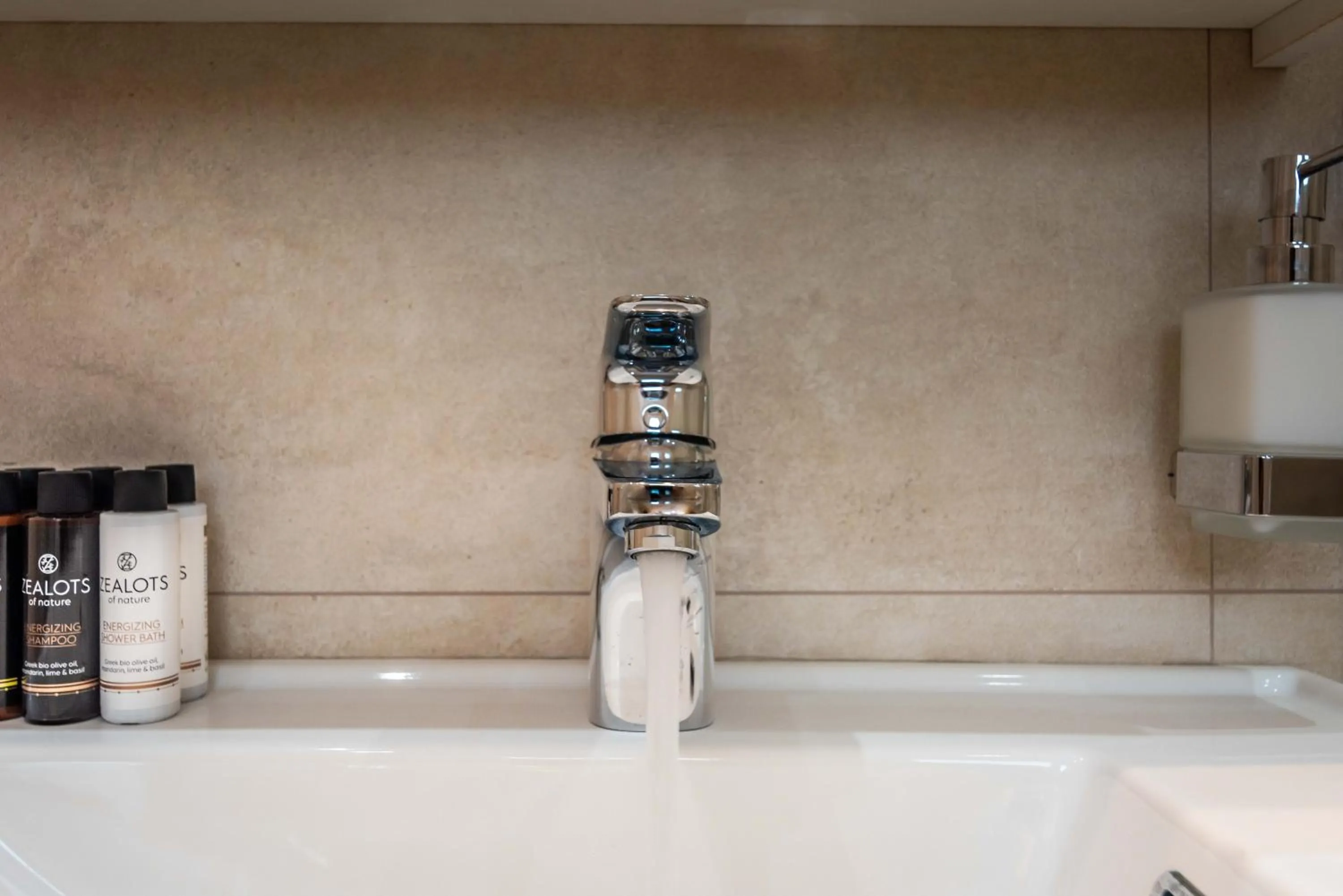 Bathroom in White Rock Milos Suites