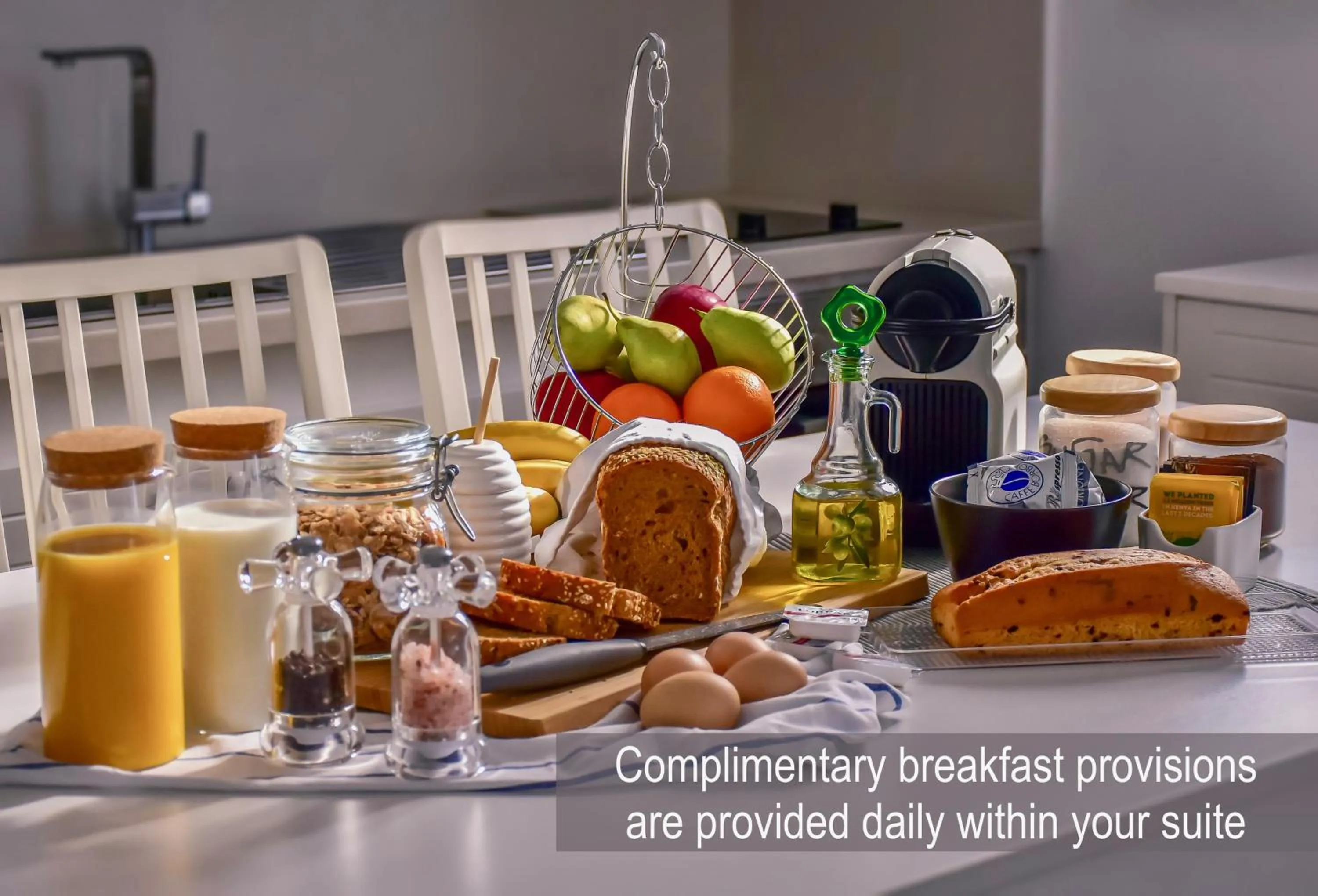 Breakfast in White Rock Milos Suites