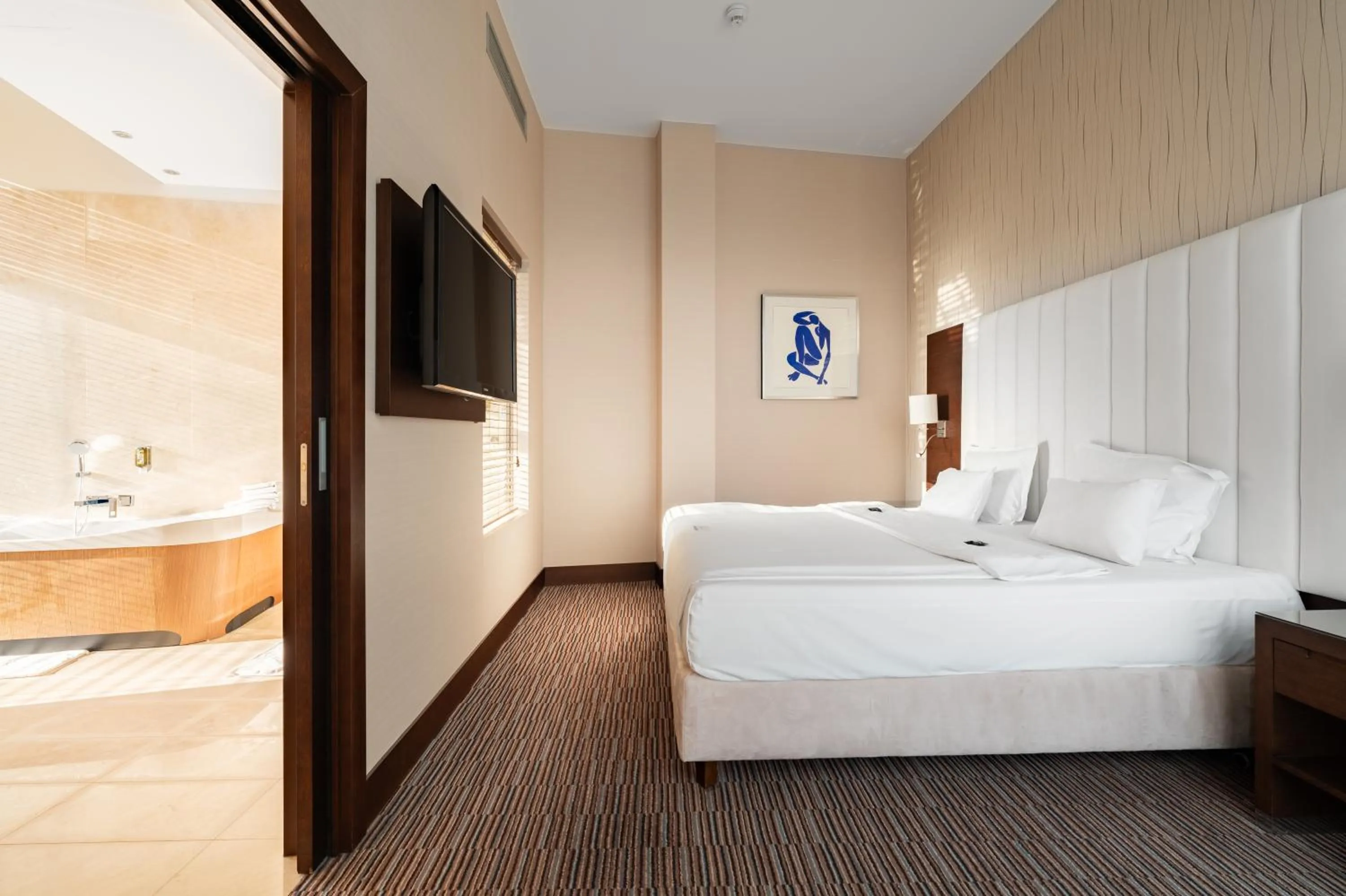 Bed in Copernicus Toruń Hotel