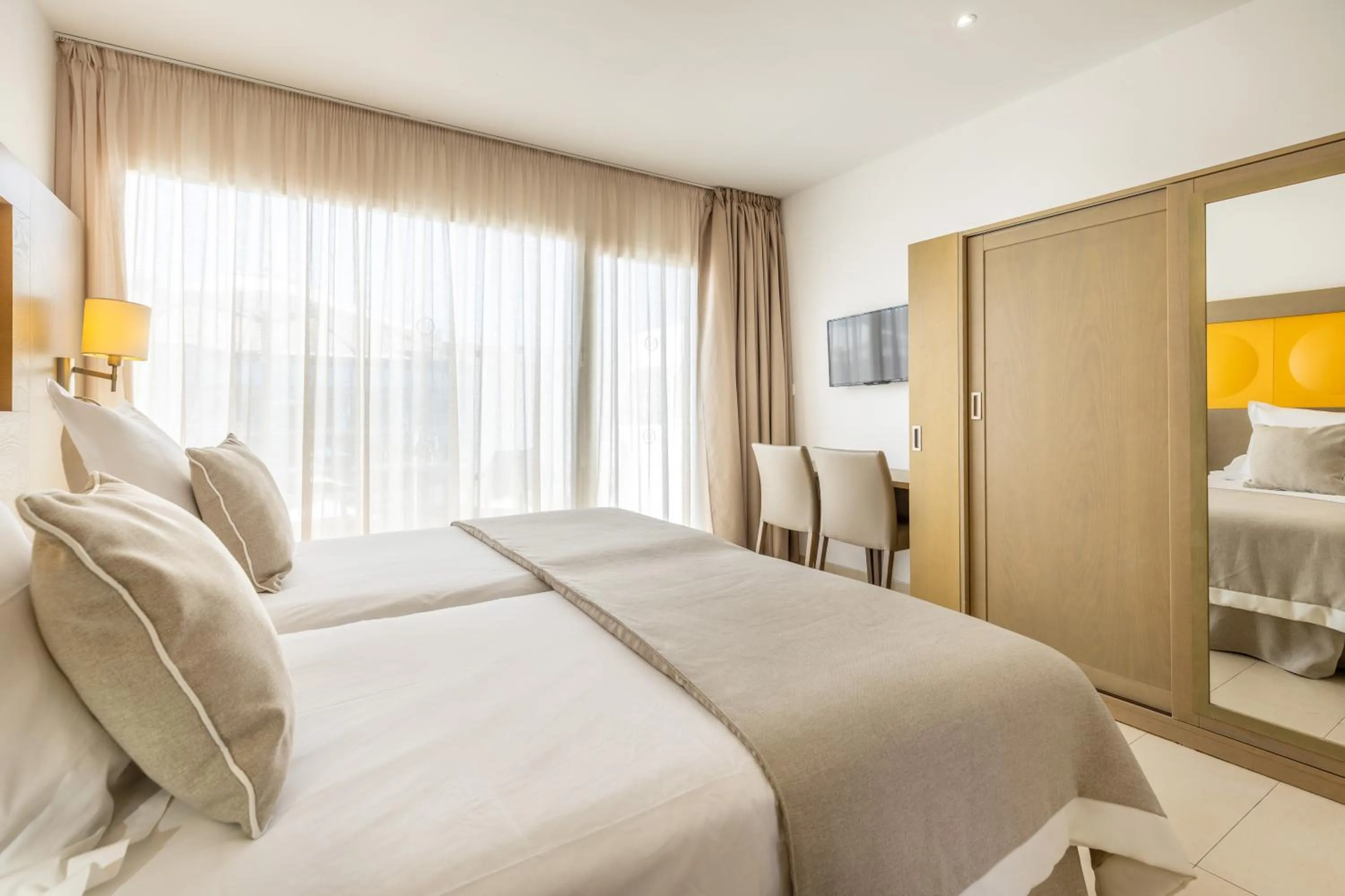 Bed in Hoposa Montelin