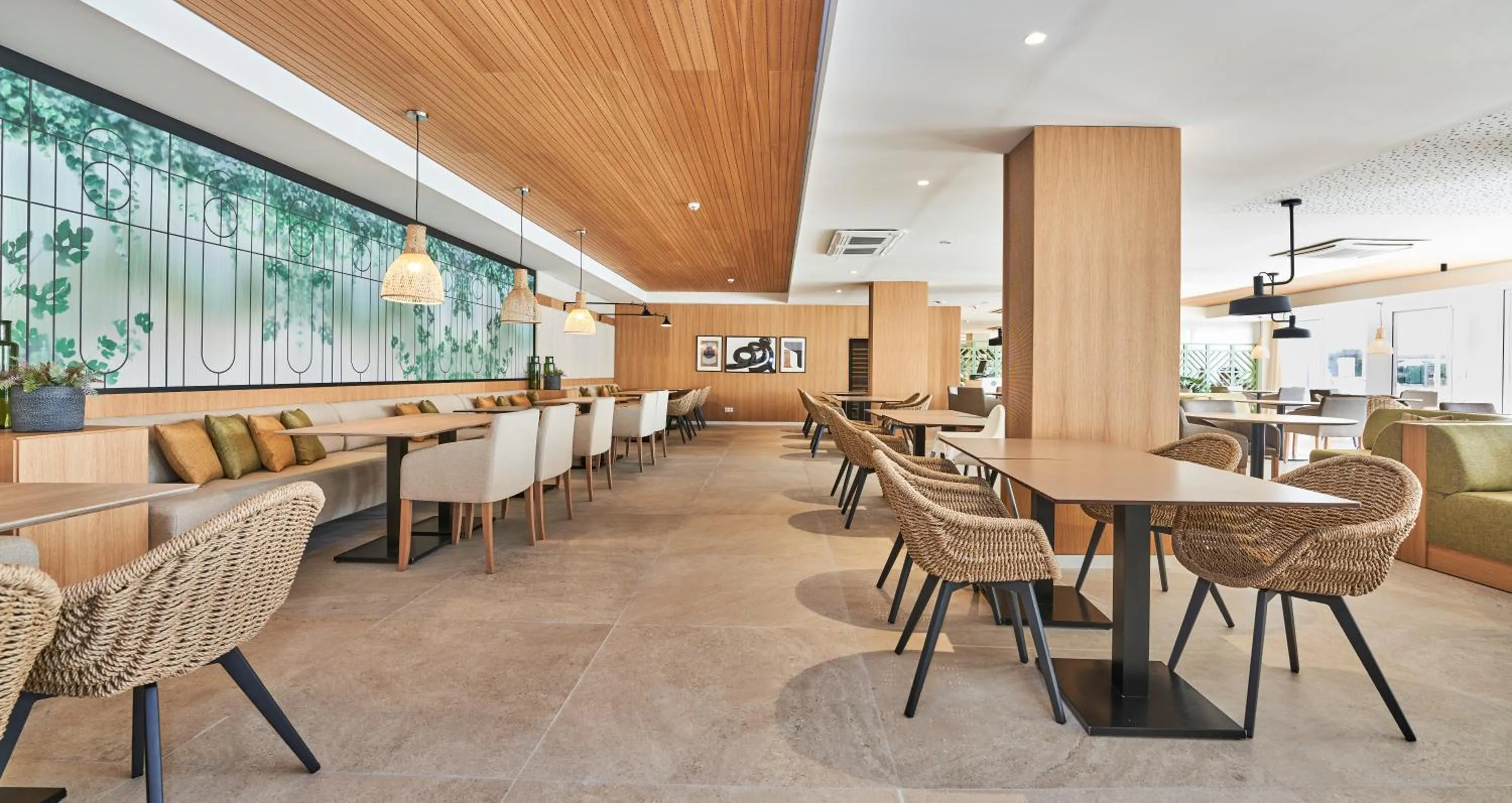 Lounge or bar in Hoposa Montelin