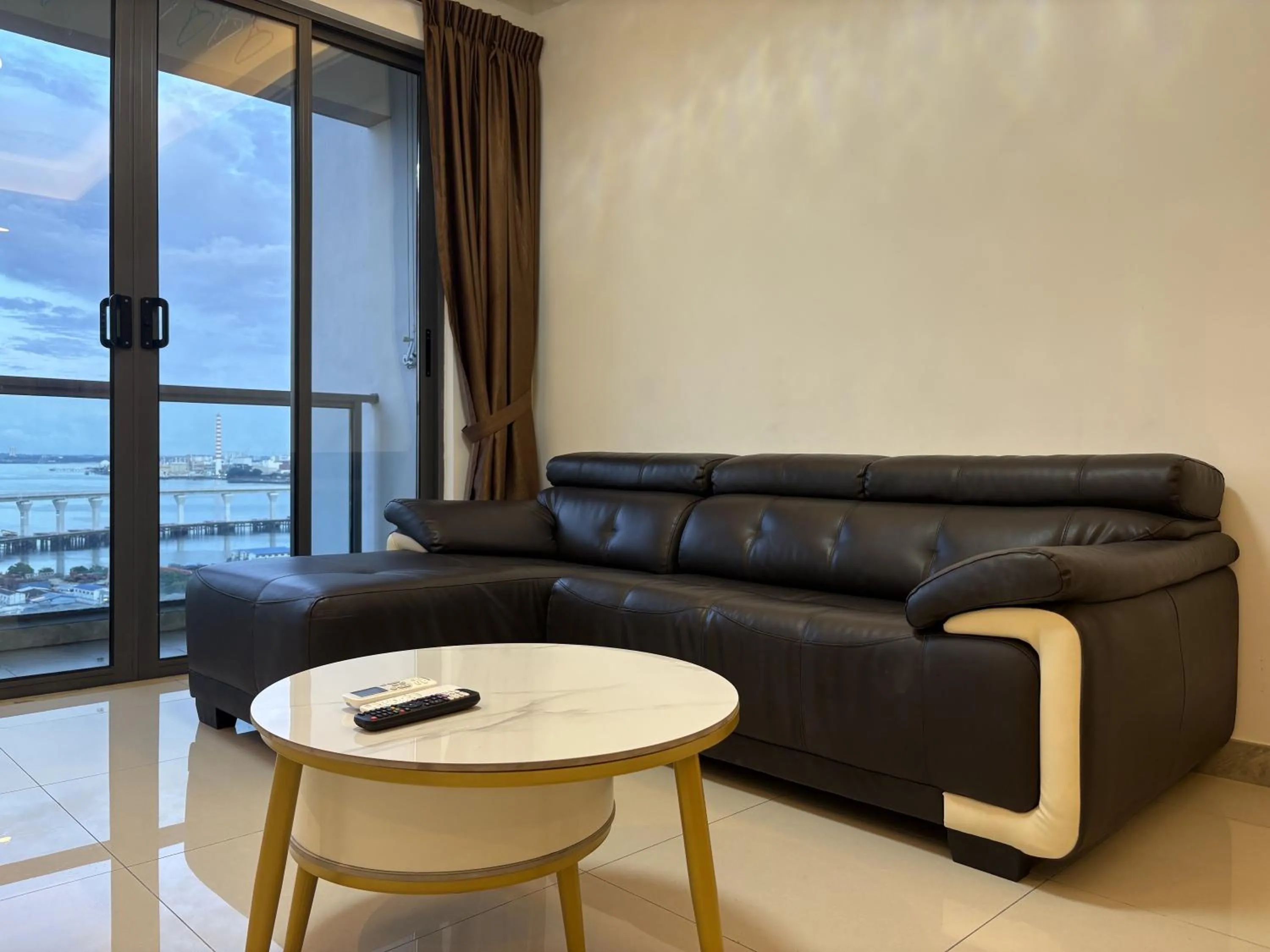 R&F Princess Cove @ R&F Mall