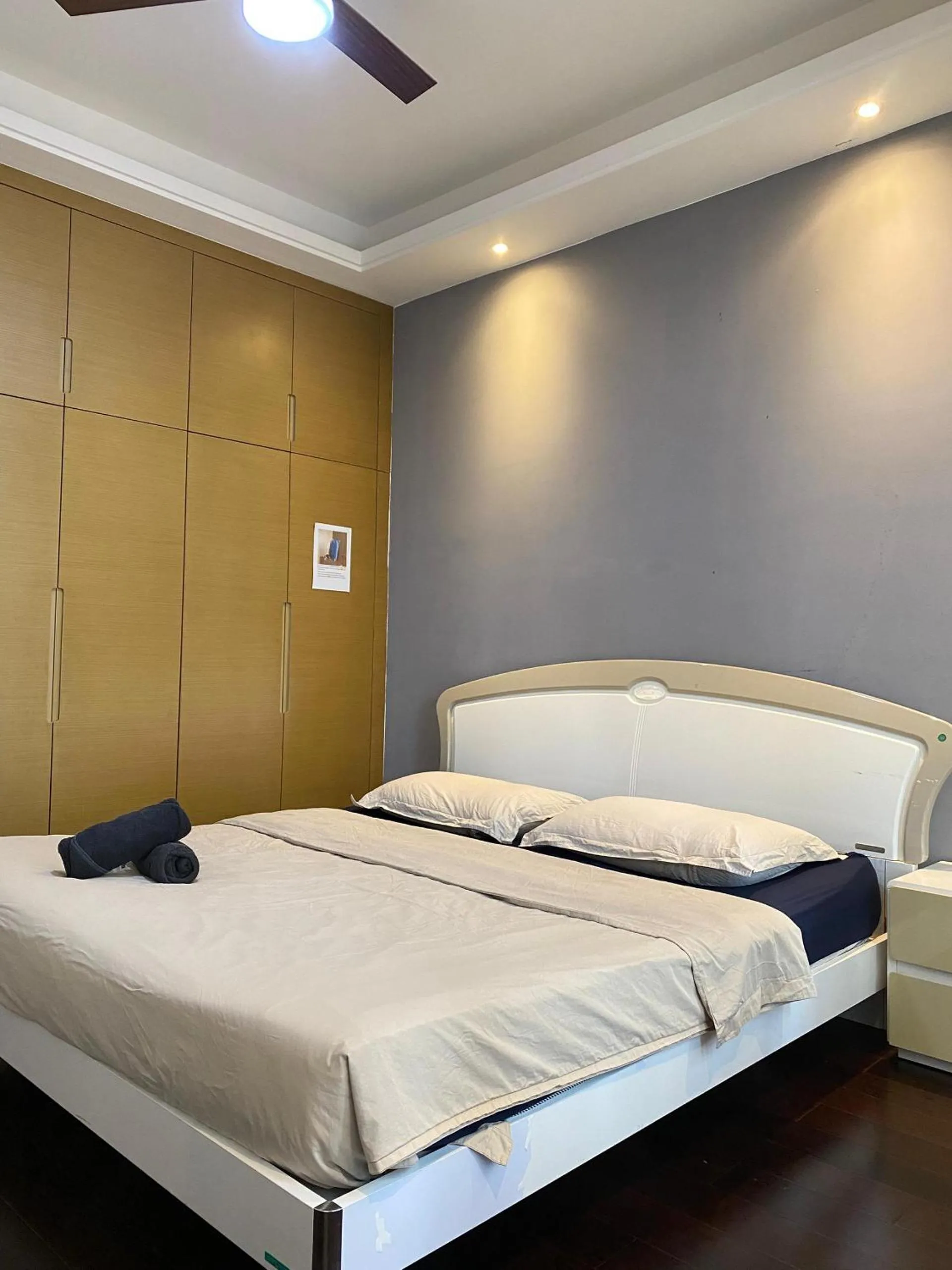 Bed in R&F Princess Cove @ R&F Mall